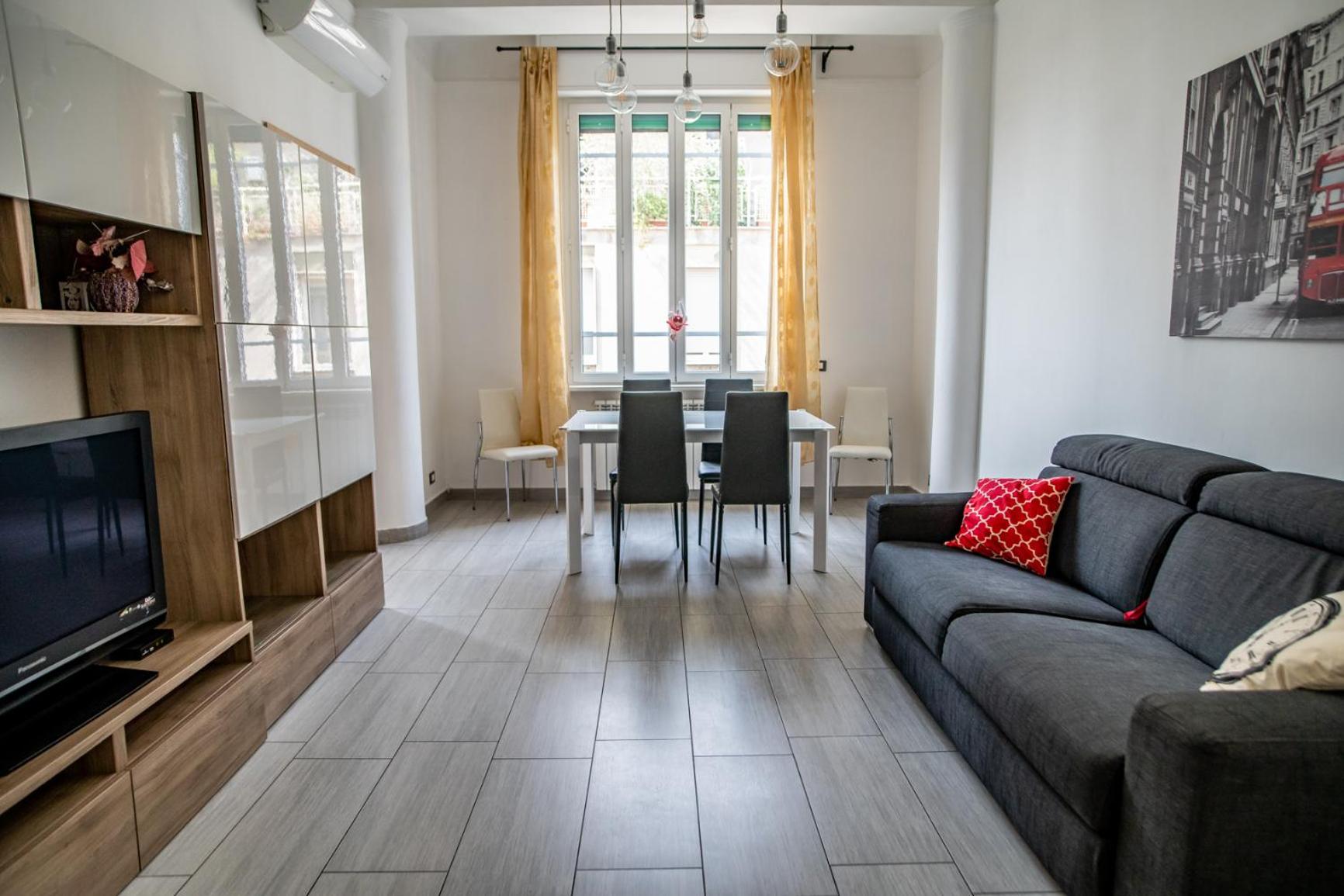 One-Bedroom Apartment