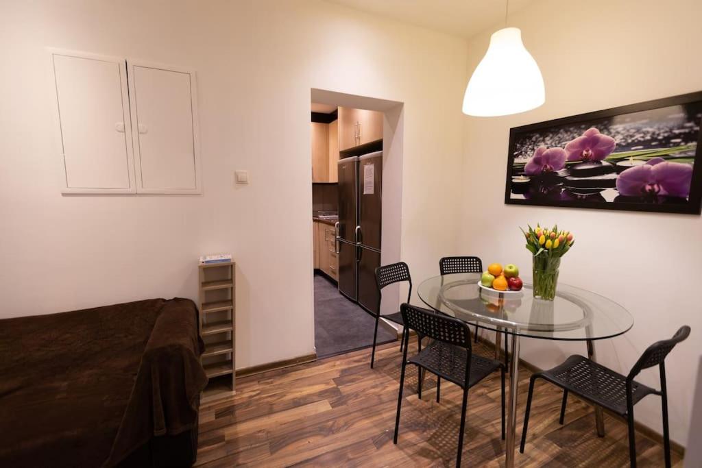 Classic Triple Room photo 2