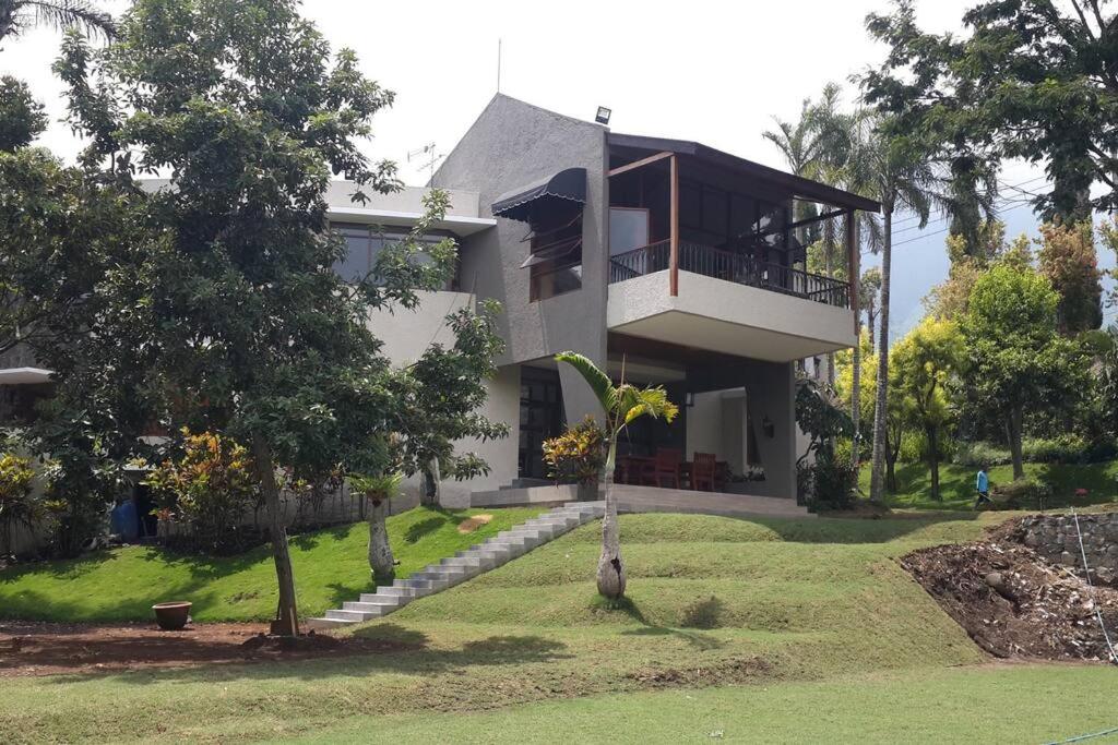 Three-Bedroom Villa - Photo 42