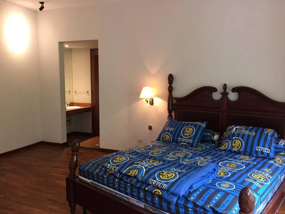Three-Bedroom Villa - Photo 35