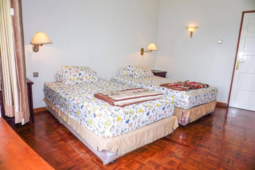Three-Bedroom Villa - Photo 34