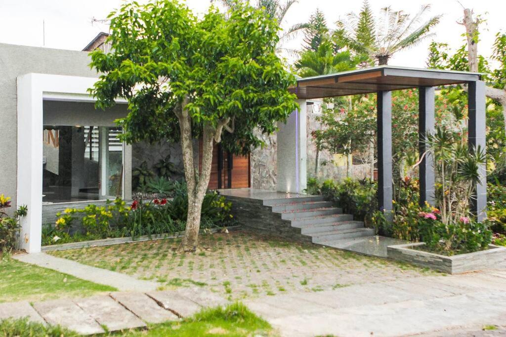 Three-Bedroom Villa - Photo 25