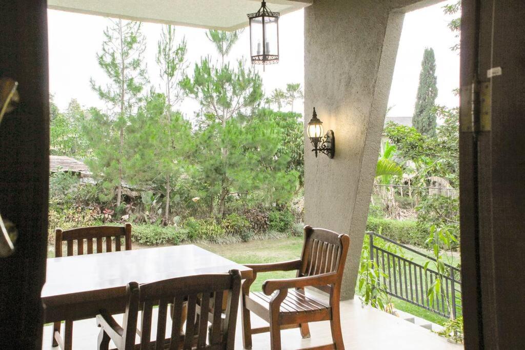 Three-Bedroom Villa - Photo 23