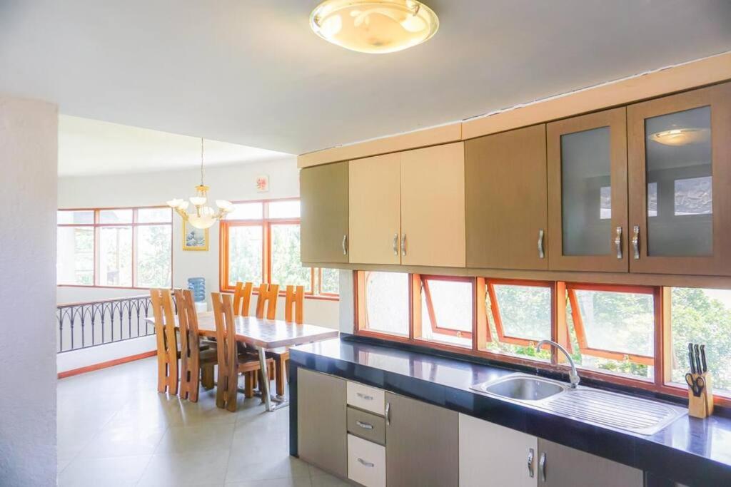 Three-Bedroom Villa - Photo 16