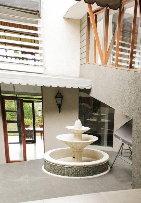 Three-Bedroom Villa - Photo 6