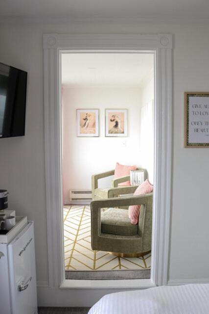 Queen Room with Balcony