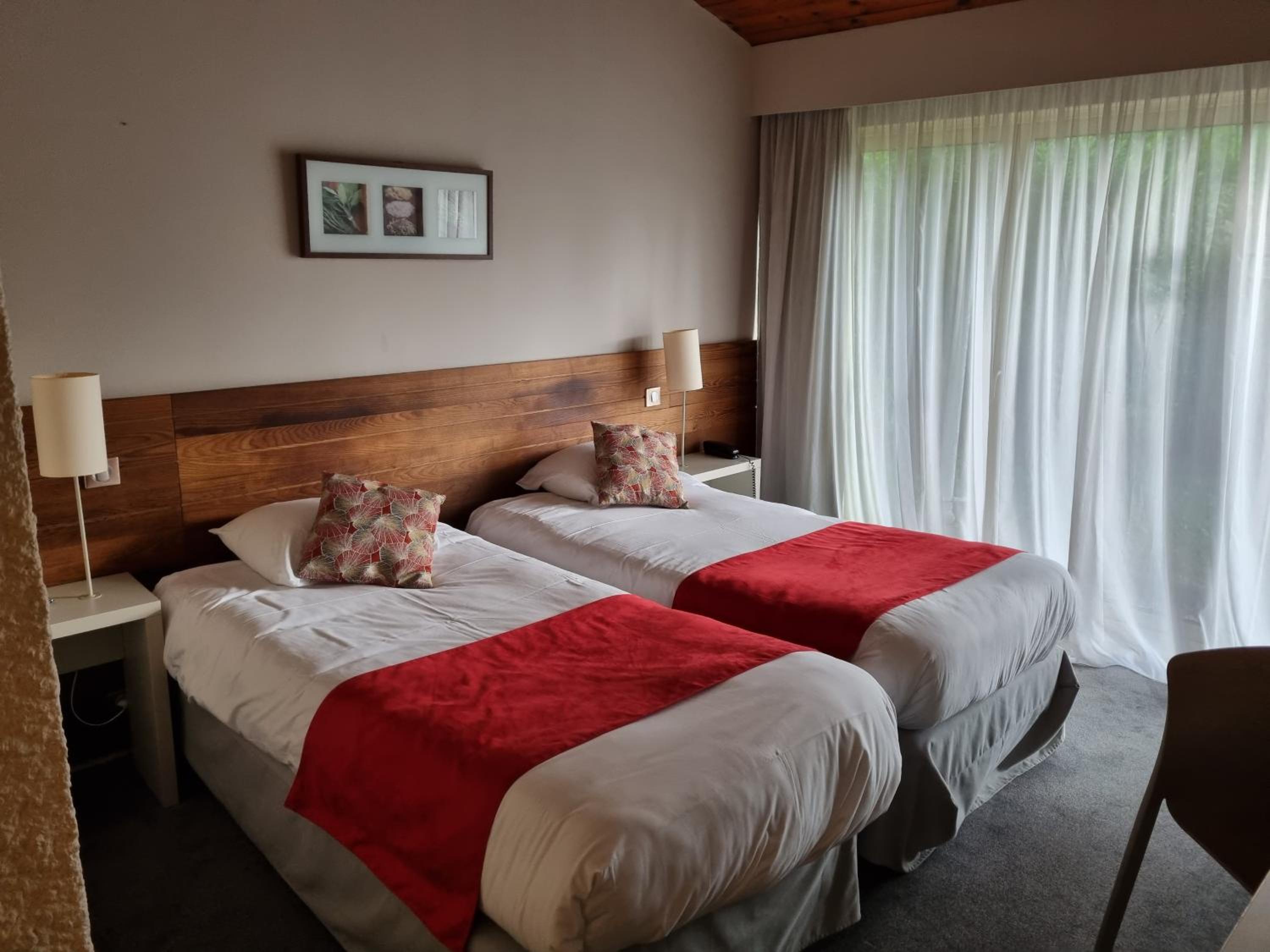 Twin Room - Photo 1