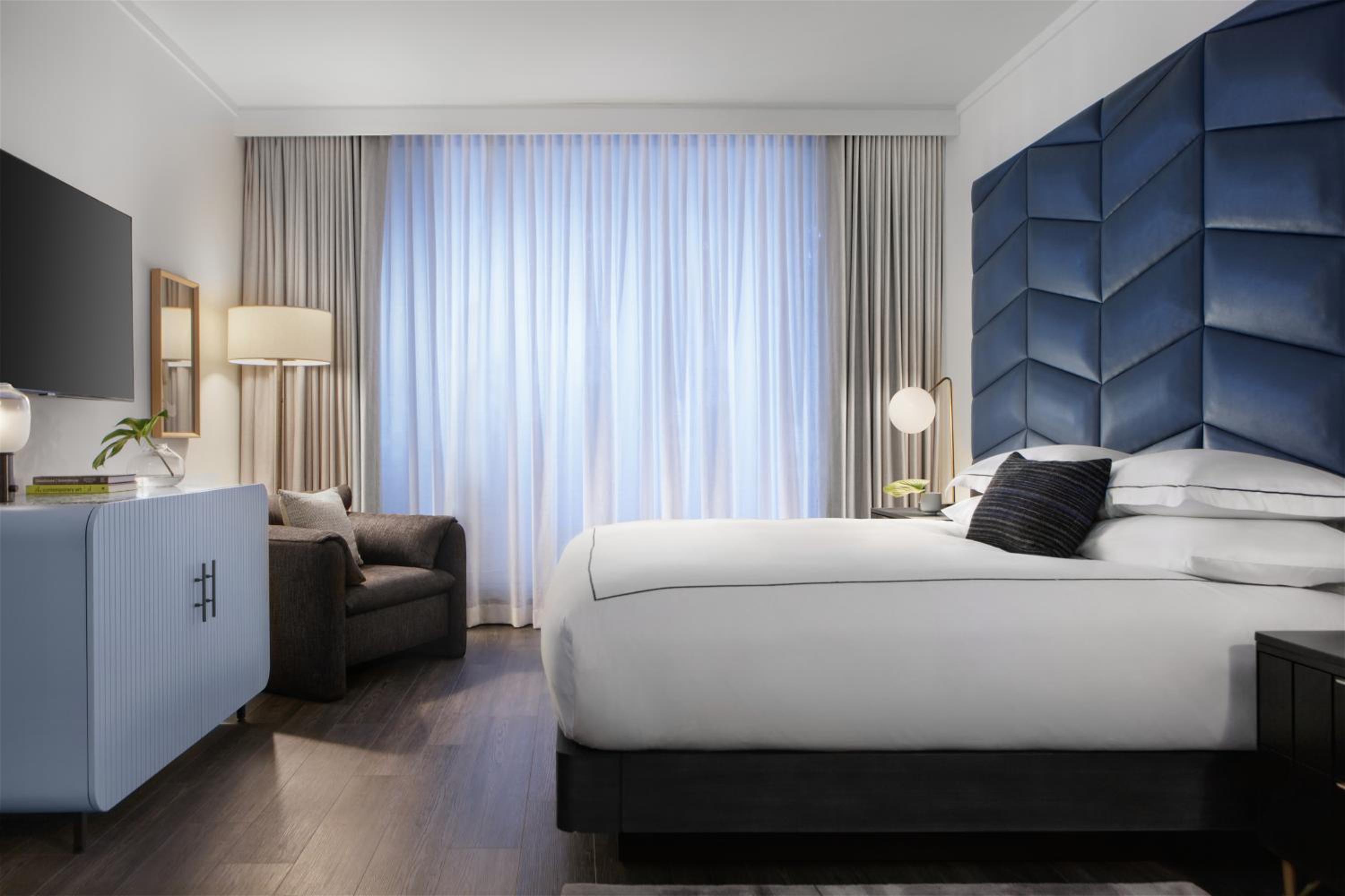 Standard Room - Photo 1