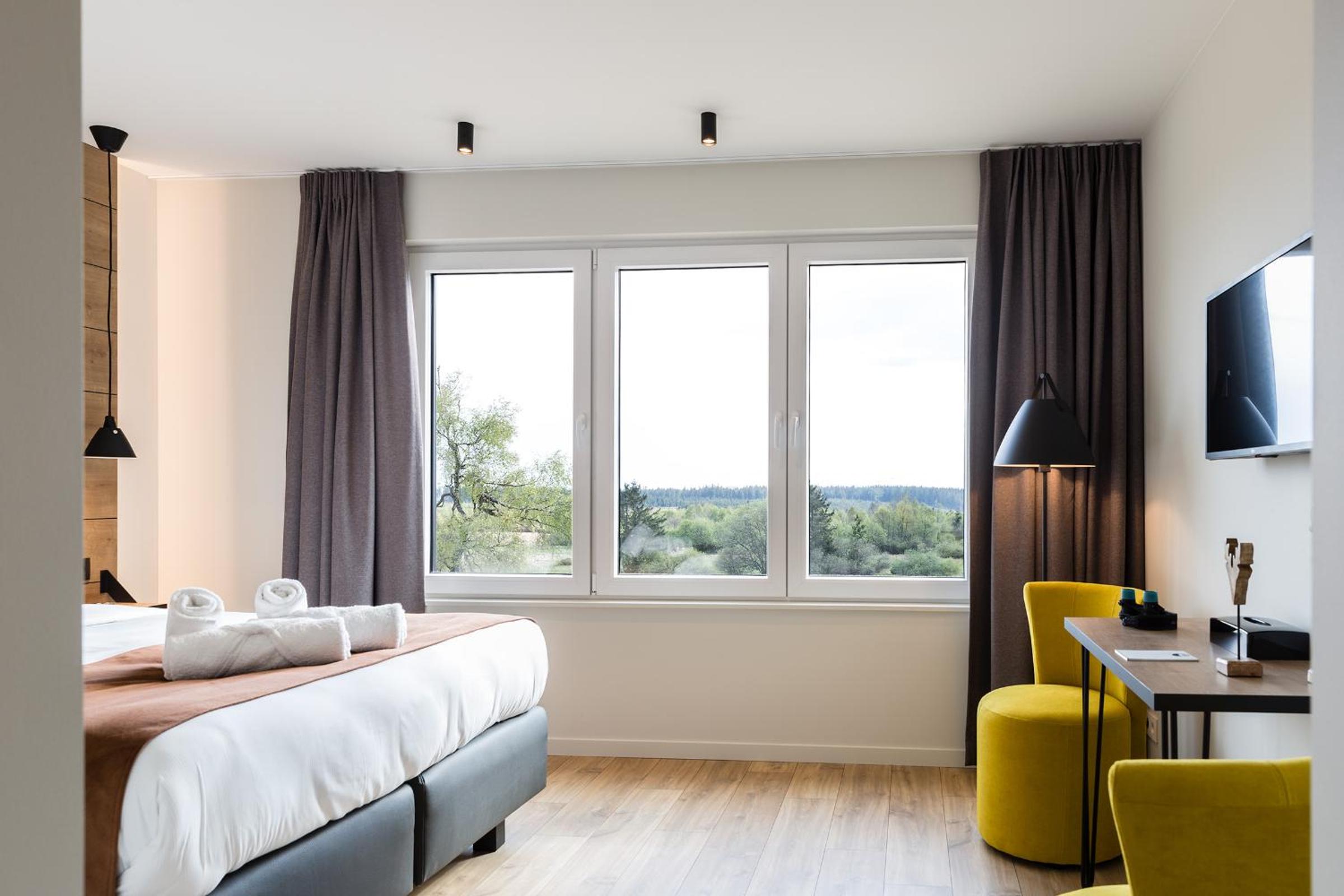 Deluxe Double Room - Photo 18
