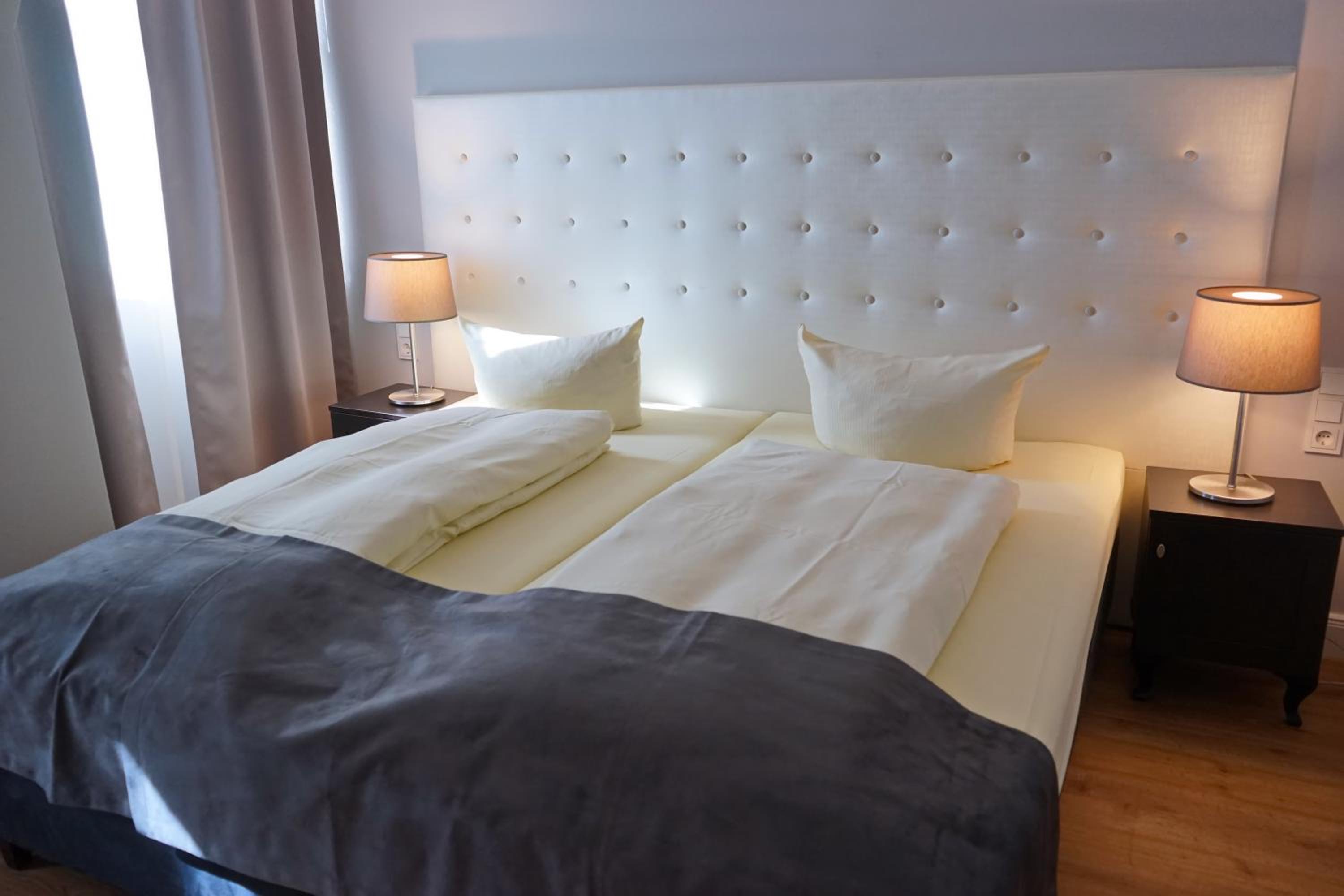 Standard Triple Room - Photo 1