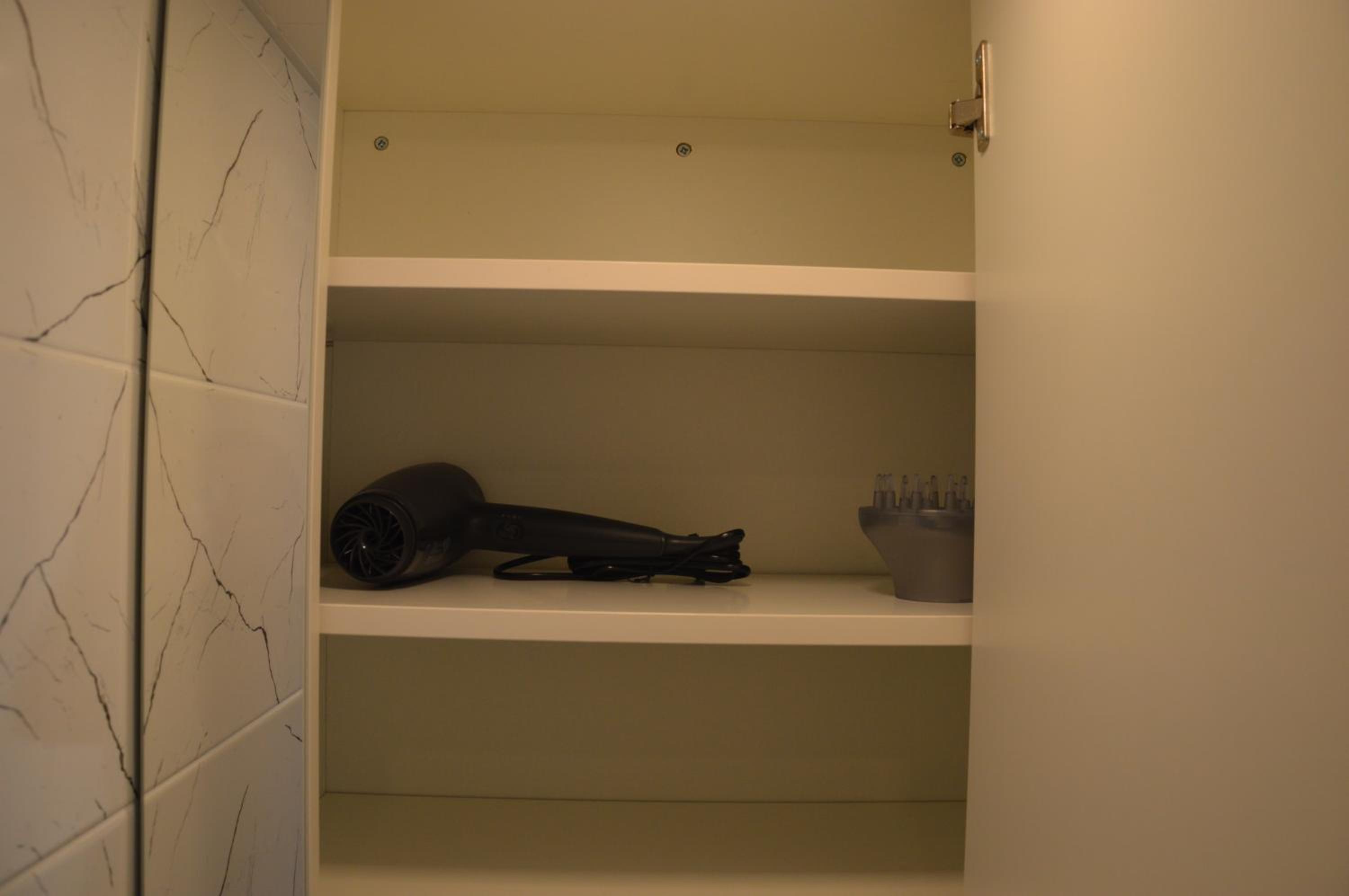 Apartment - Photo 42