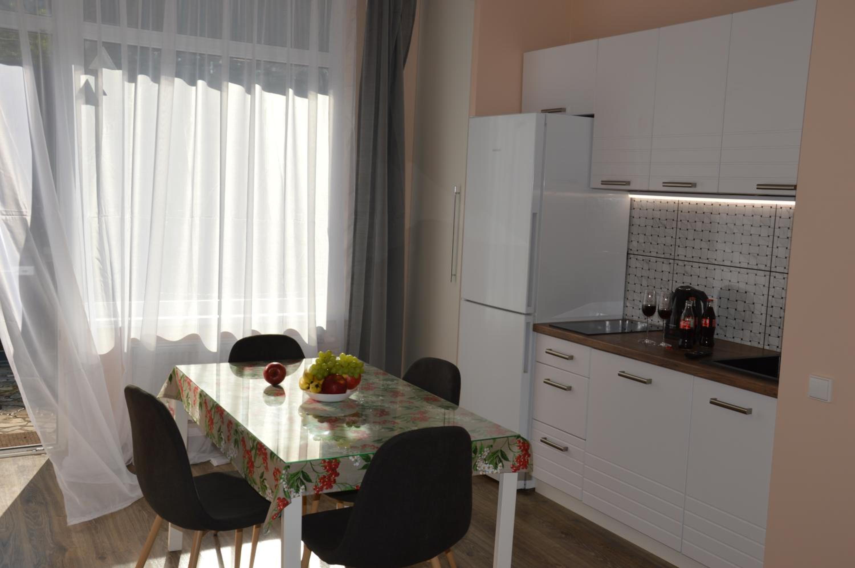 Apartment - Photo 43