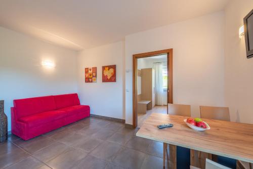 Apartment with Mountain View photo 3