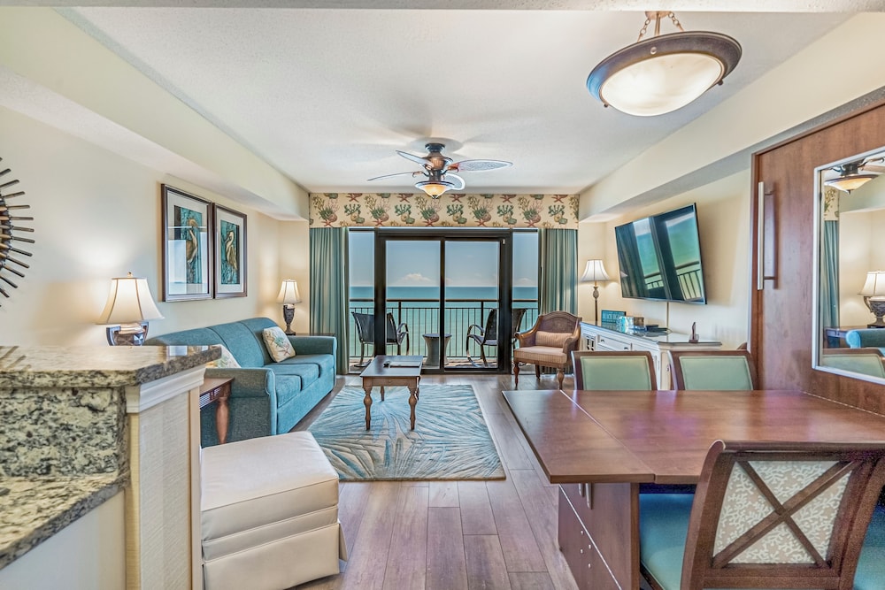 Oceanfront 1 Bedroom Deluxe photo 1