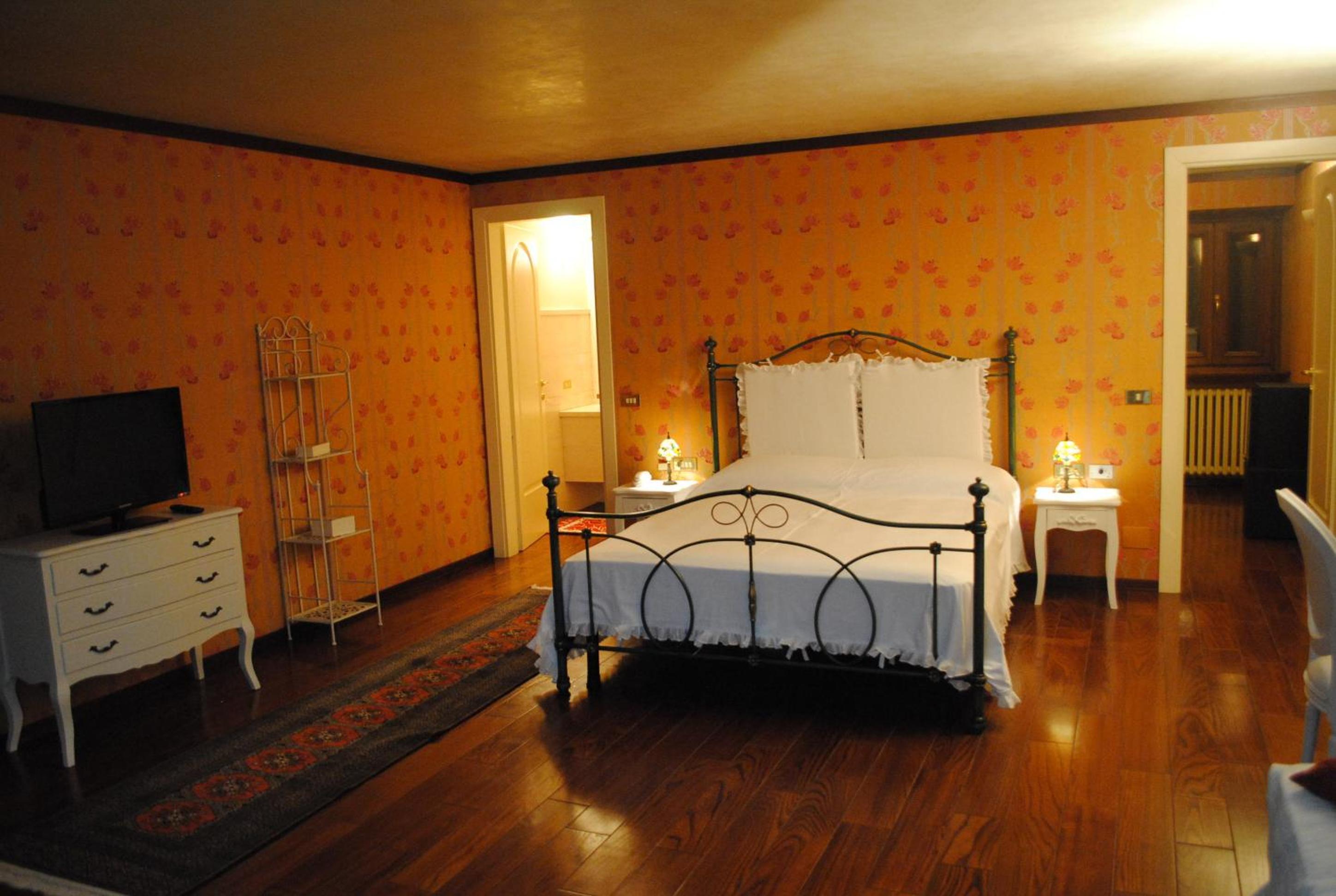 Deluxe Quadruple Room photo 2