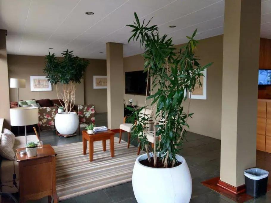 Apartment with Mountain View photo 1