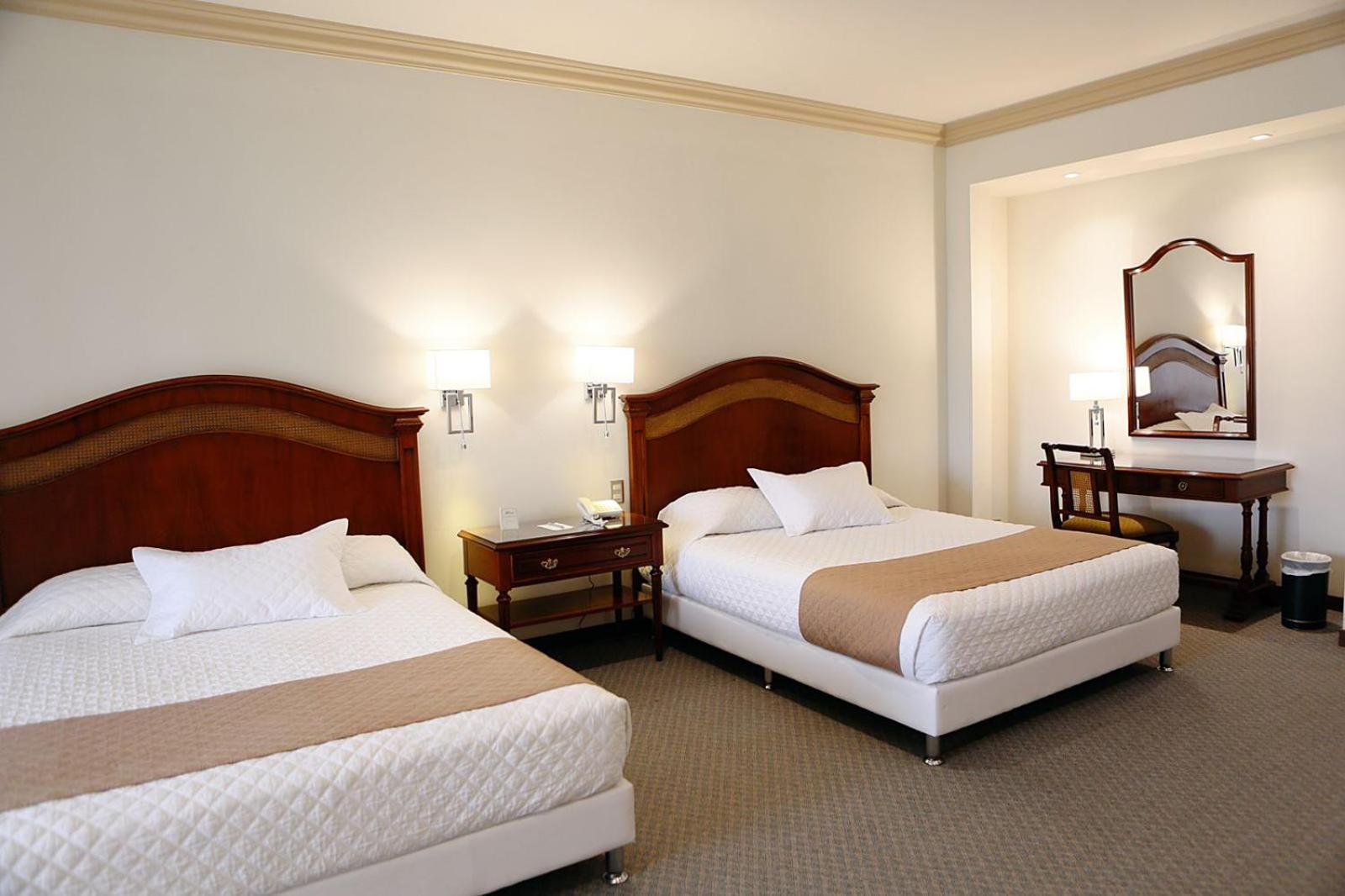 Superior Double Room with Two Double Beds photo 2