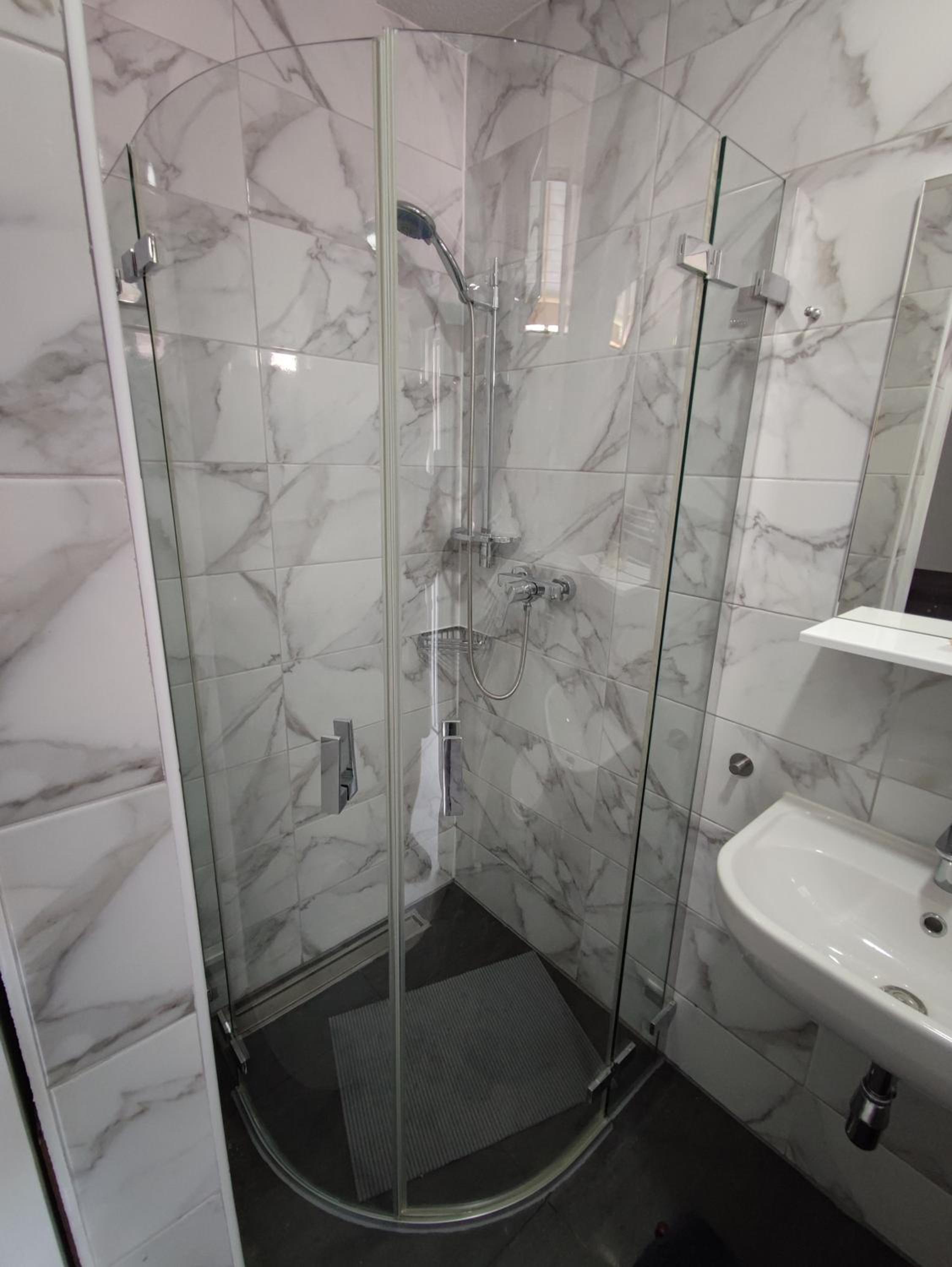 Comfort Triple Room With Shower photo 2
