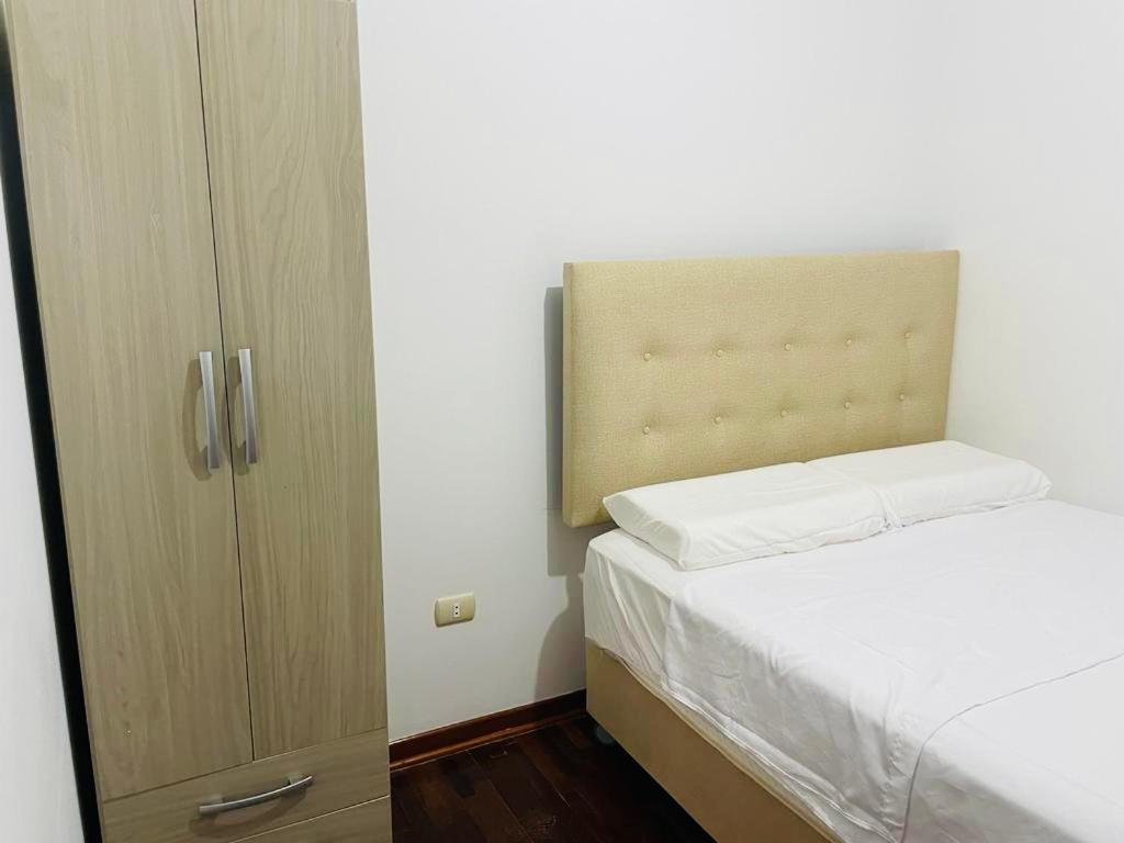 Three-Bedroom Apartment photo 3