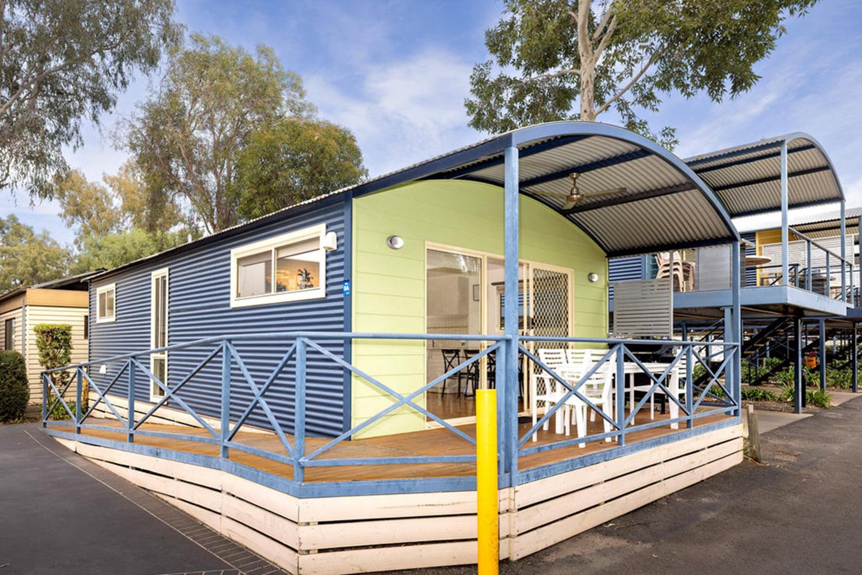 Deluxe Two-Bedroom Villa- Disability Access photo 3