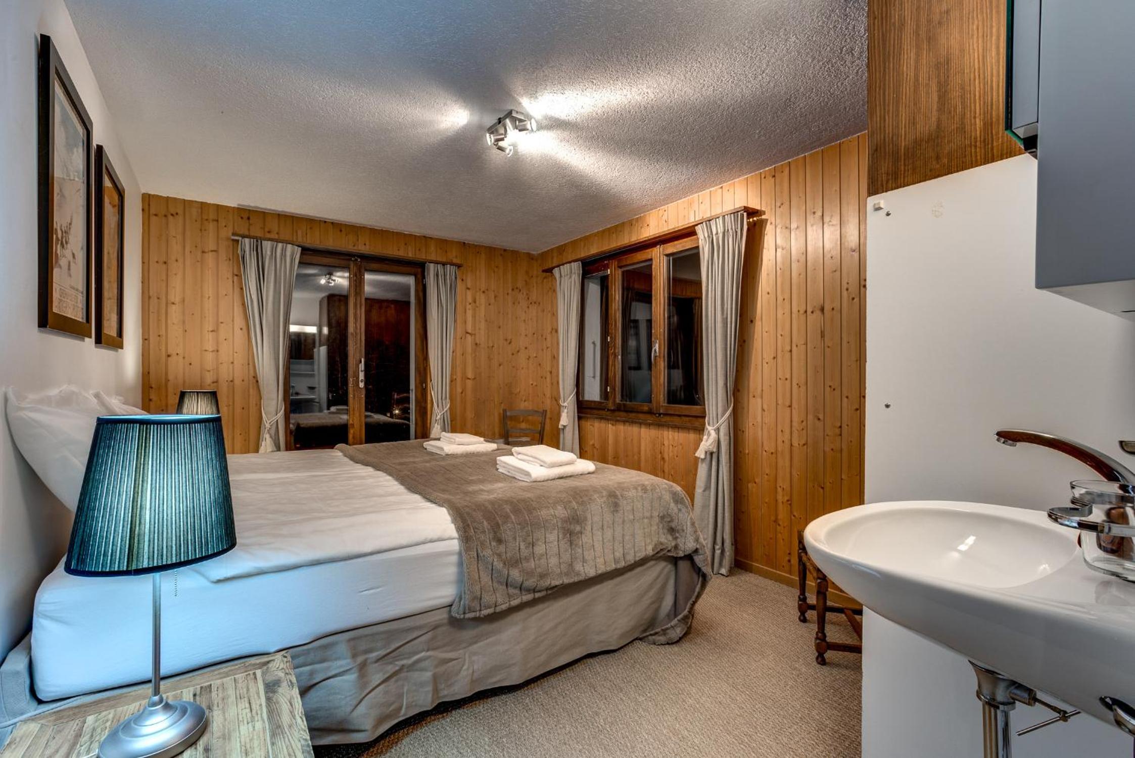 Chalet photo 1