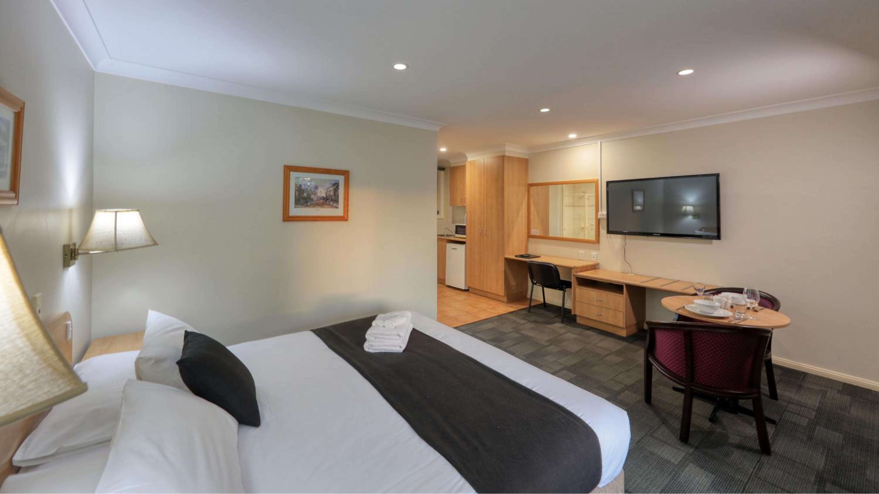 Deluxe Queen Room photo 3