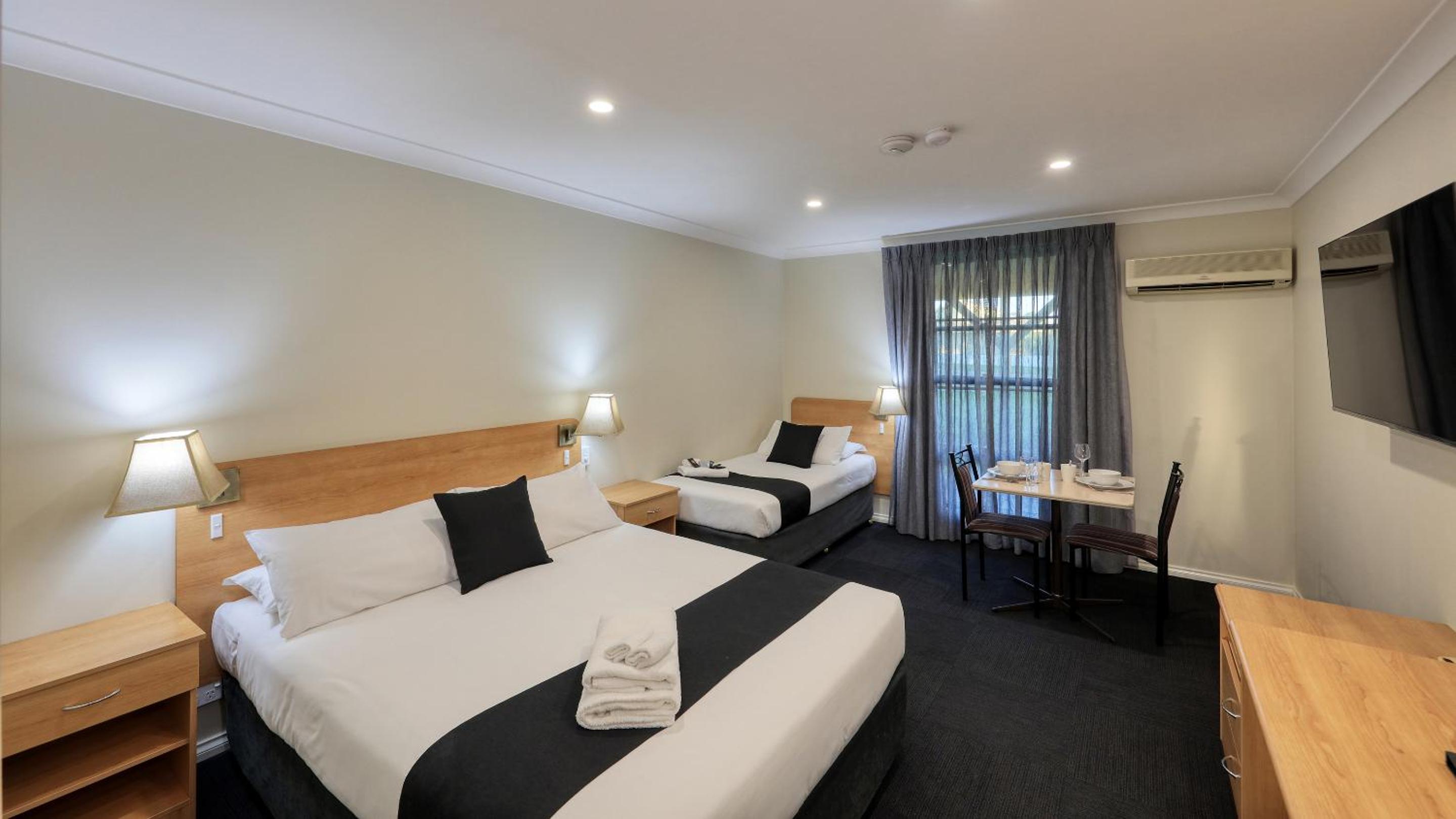 Deluxe Twin Room photo 1
