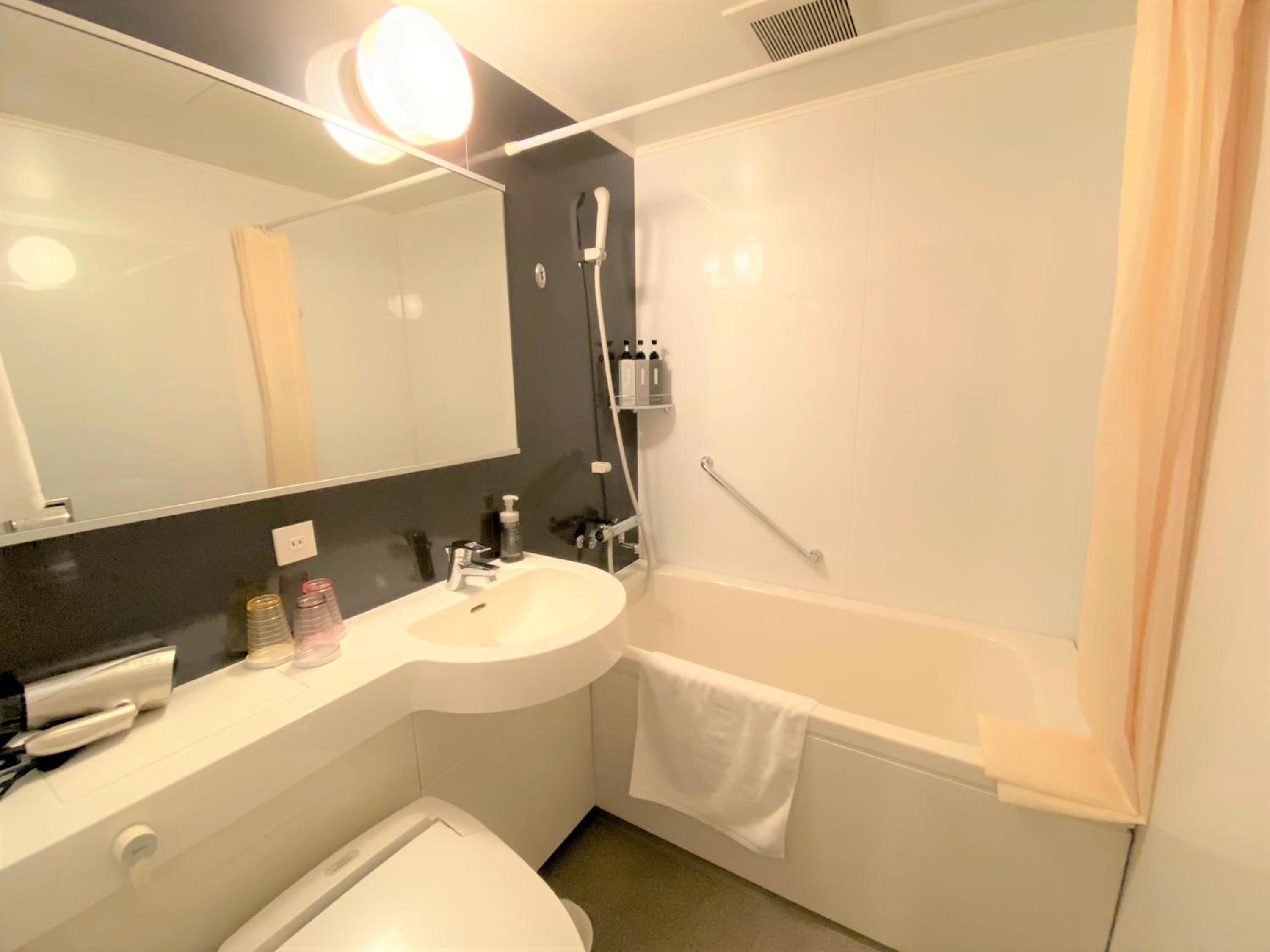 Double Room with Small Double Bed - Smoking - Photo 6