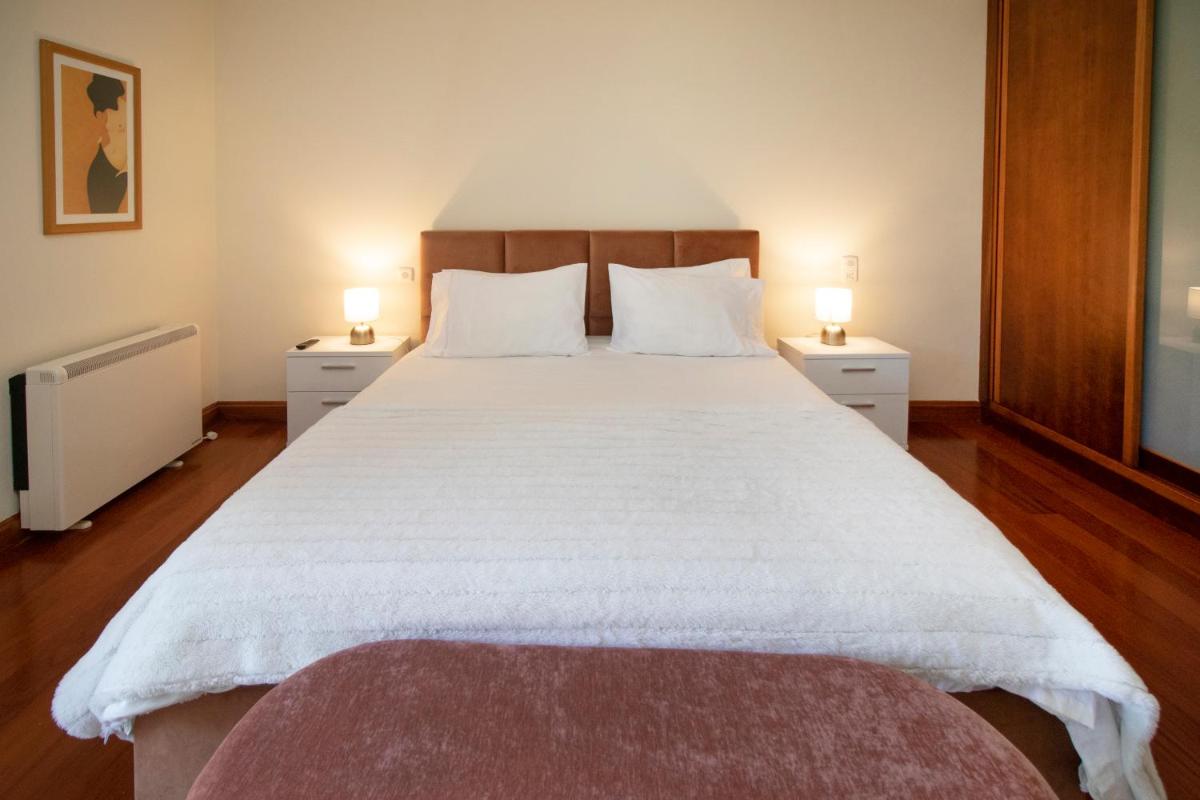 Double Room with Pool View photo 3