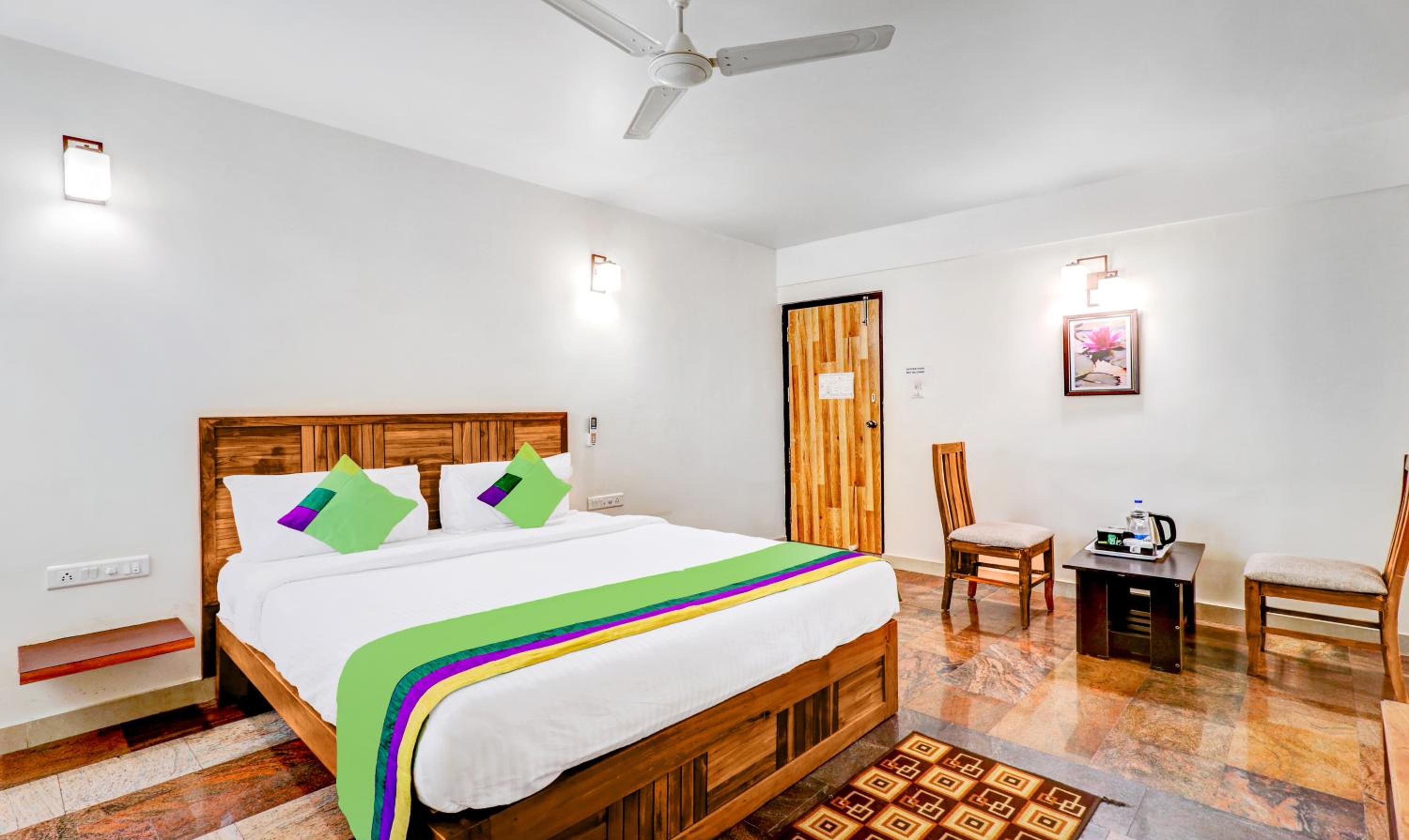Standard Room - Photo 1