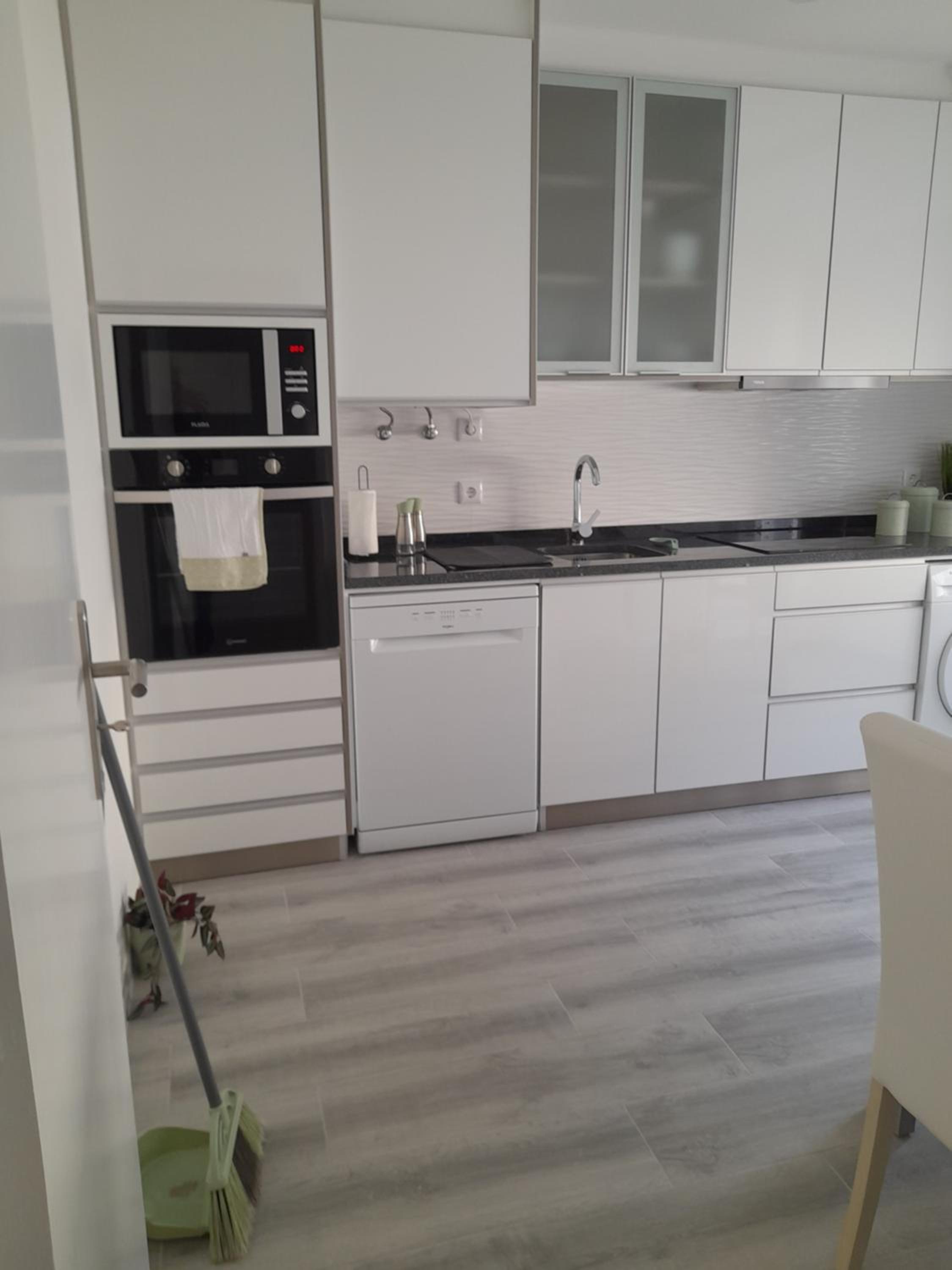 Two-Bedroom Apartment - Photo 15