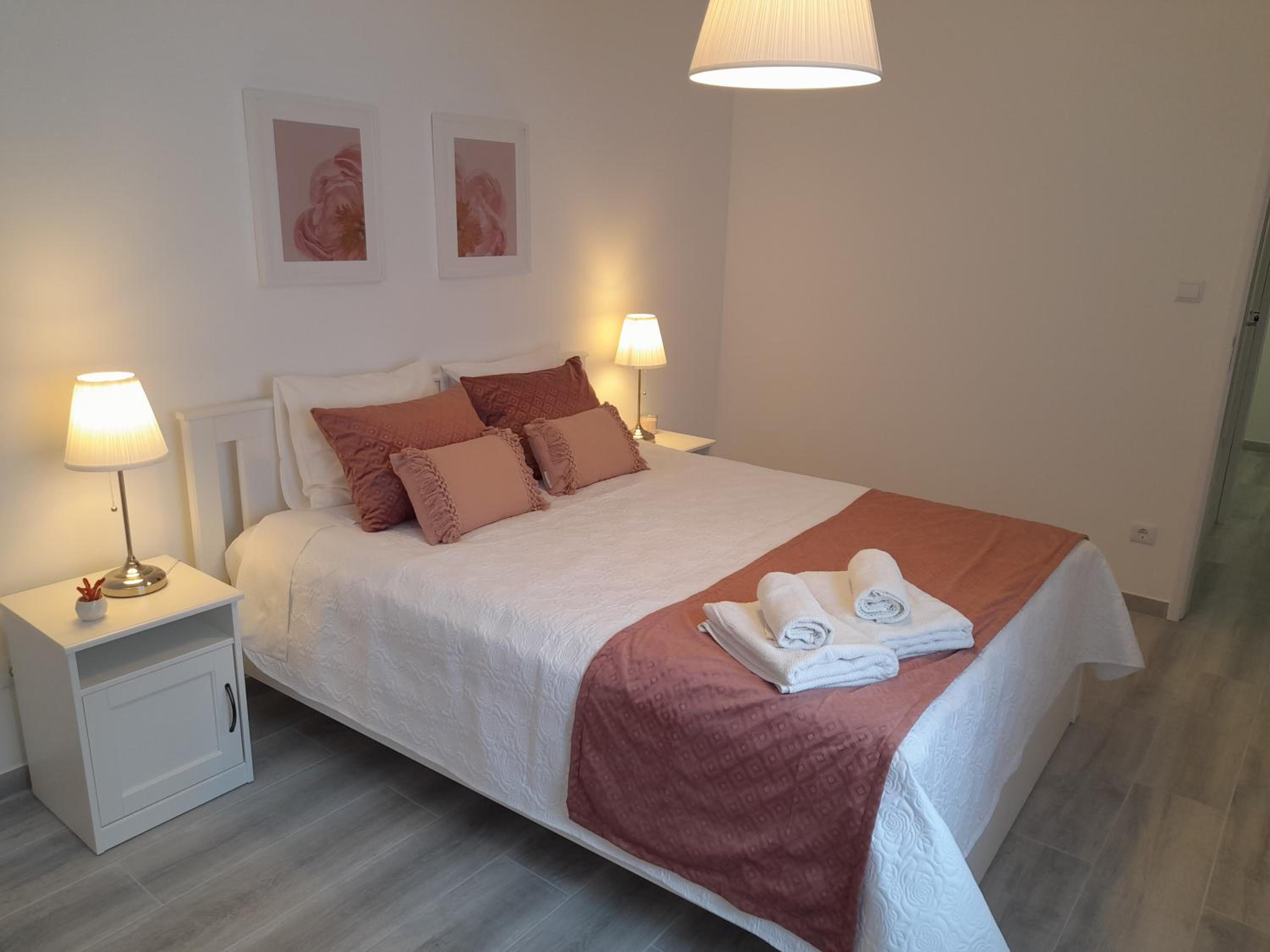 Two-Bedroom Apartment - Photo 14