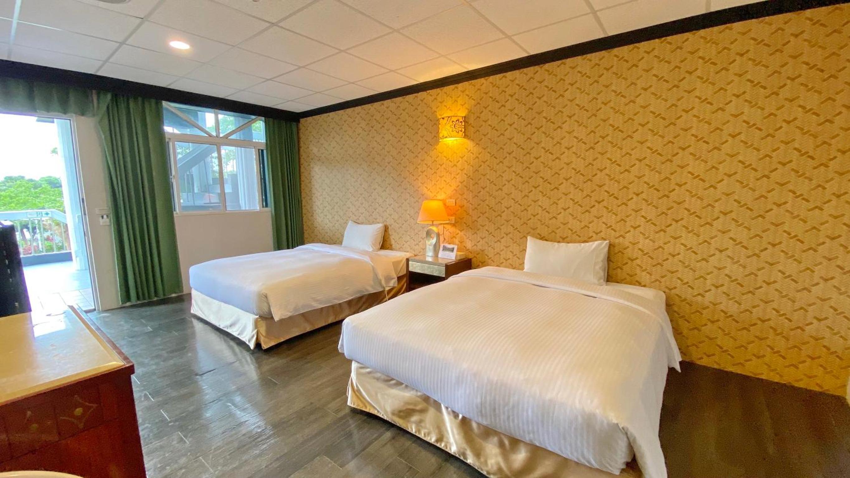 Deluxe Double or Twin Room