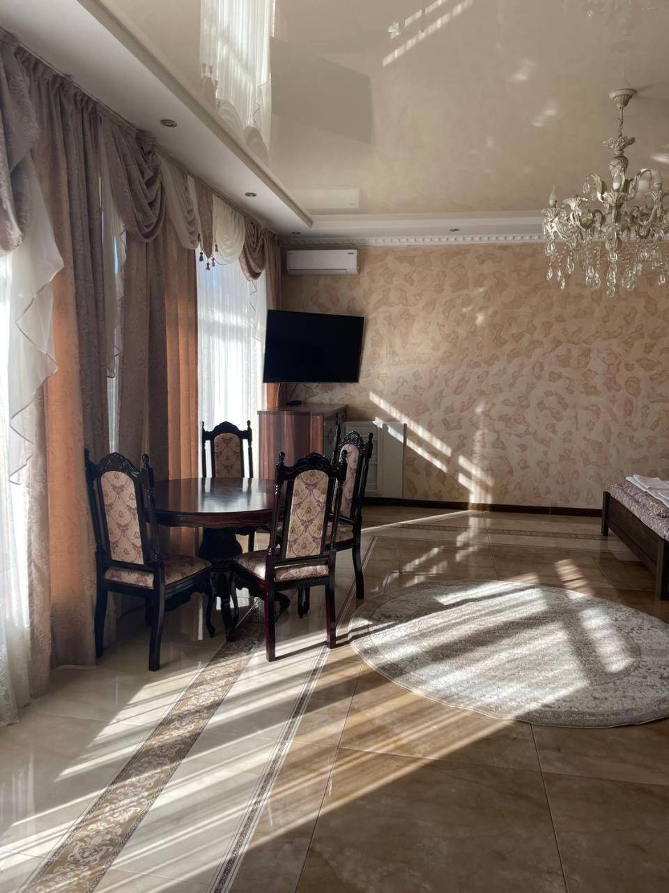 Standard Family Room