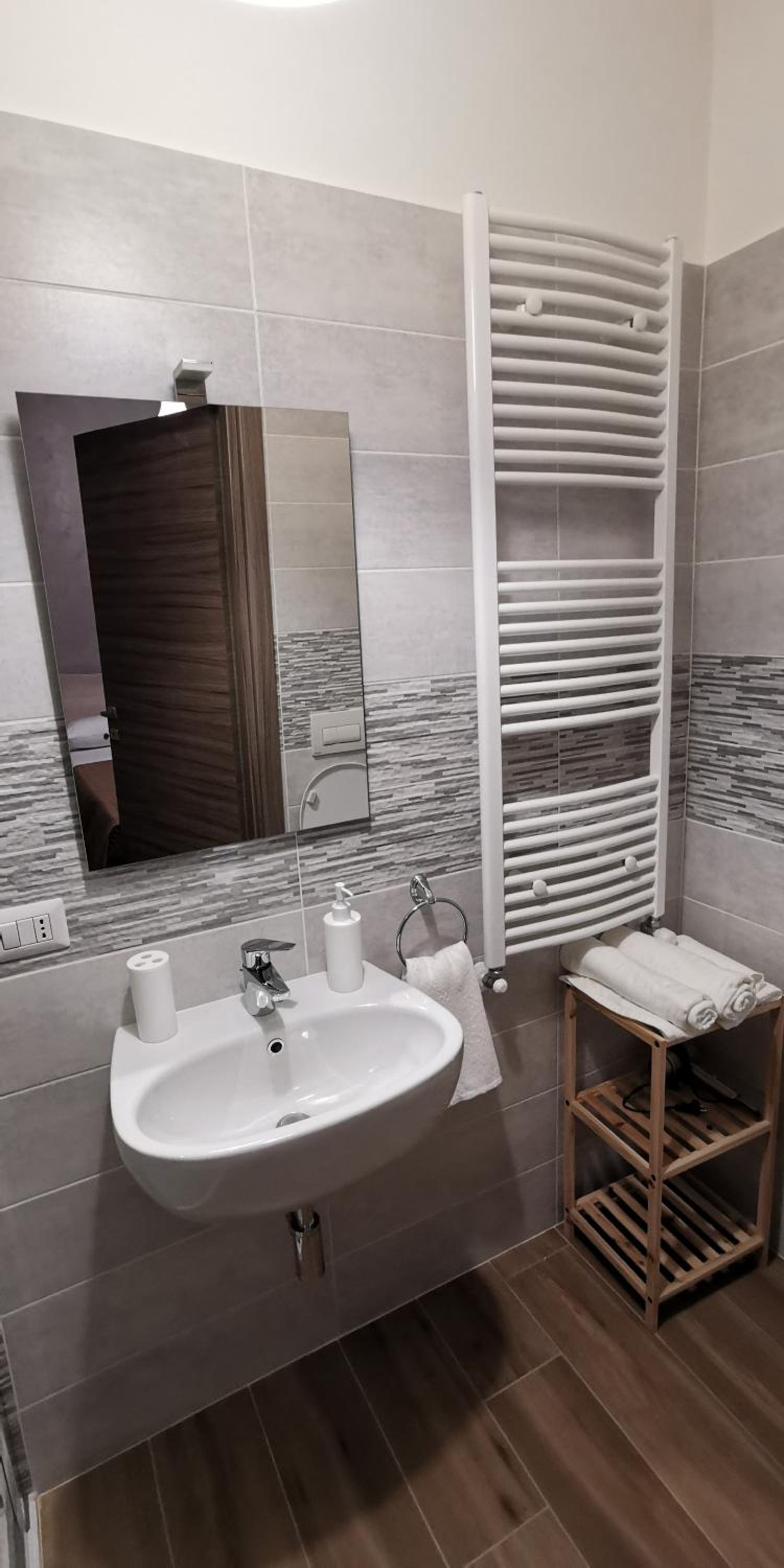 Double Room with Private Bathroom photo 2