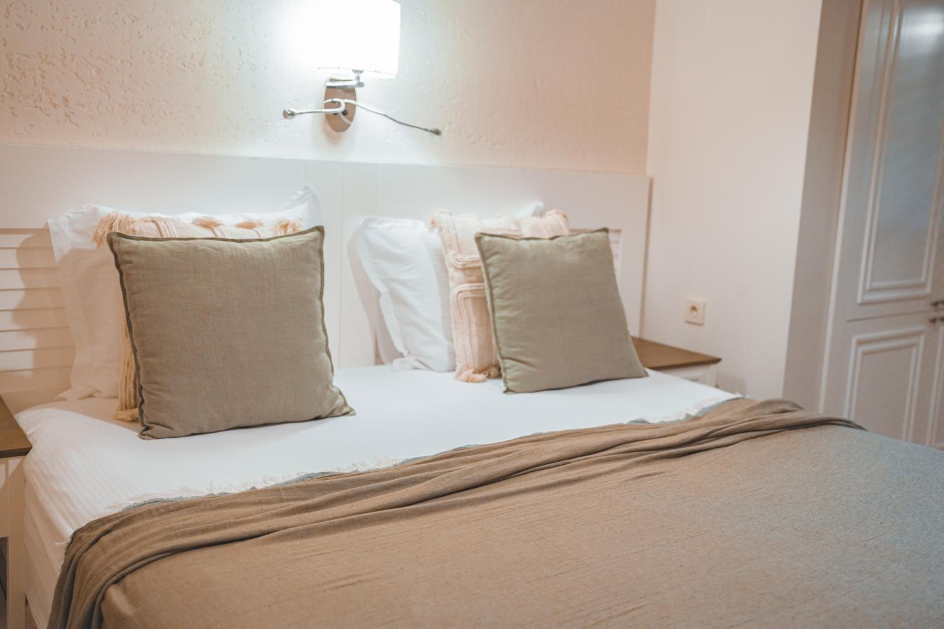 Kumquat Room - Photo 3