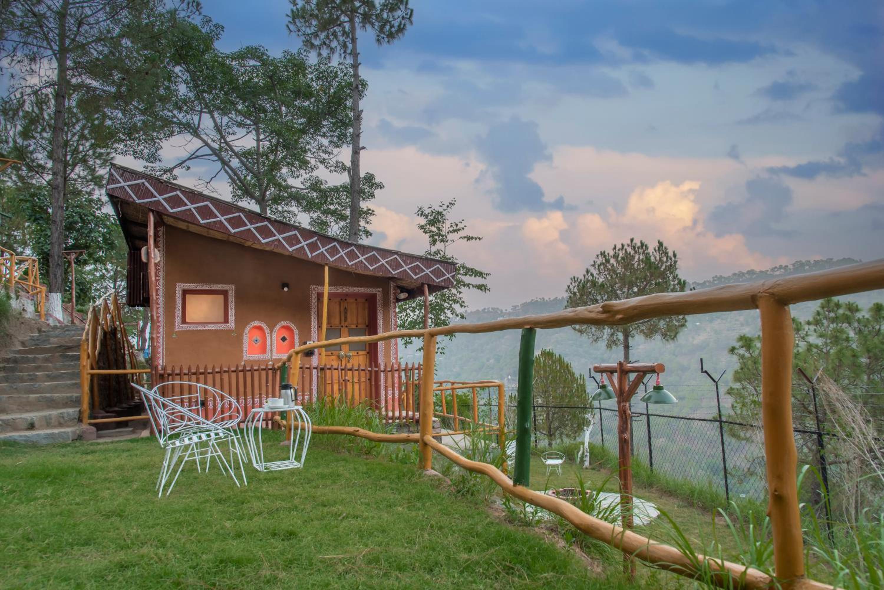 Double Room with Garden View - Photo 6
