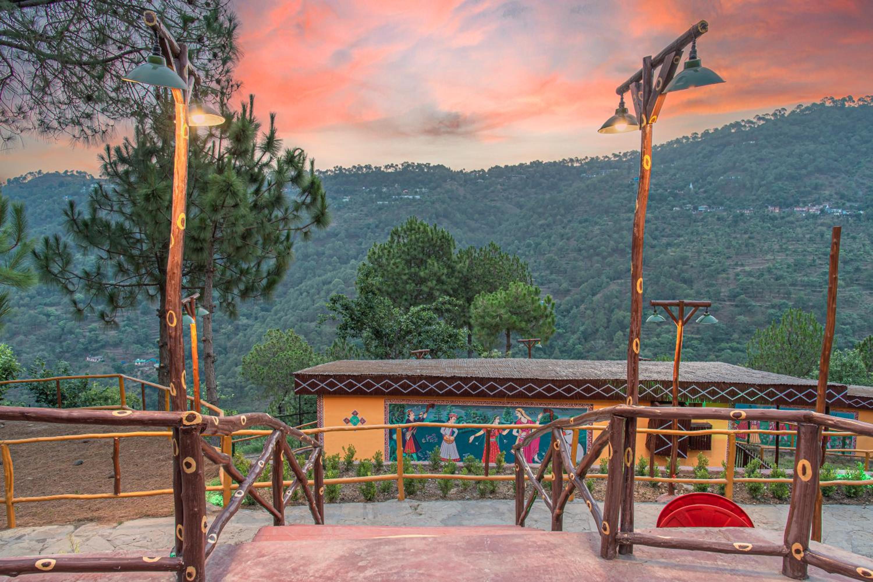 Double Room with Mountain View - Photo 7