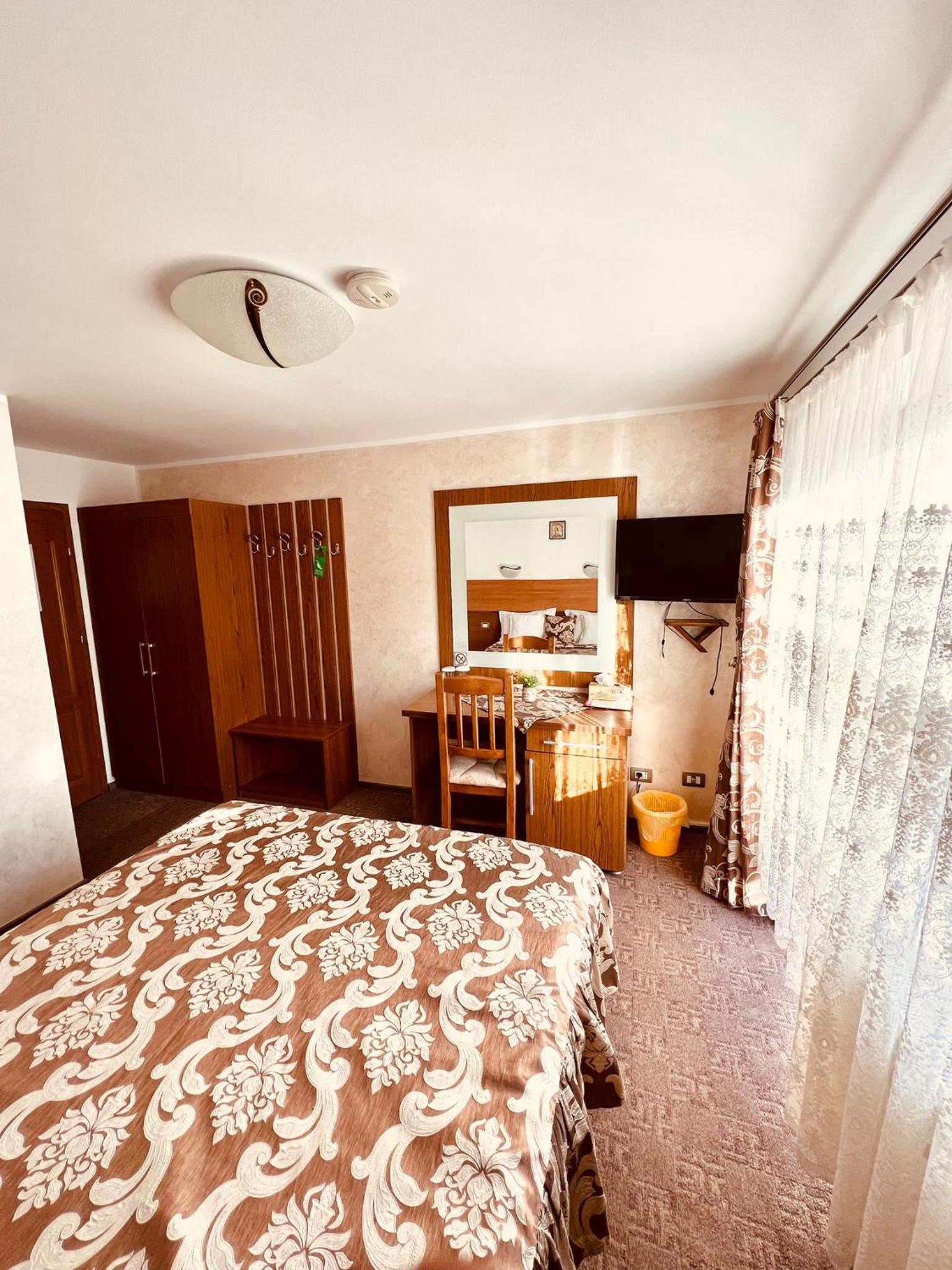 Double Room with Mountain View photo 3