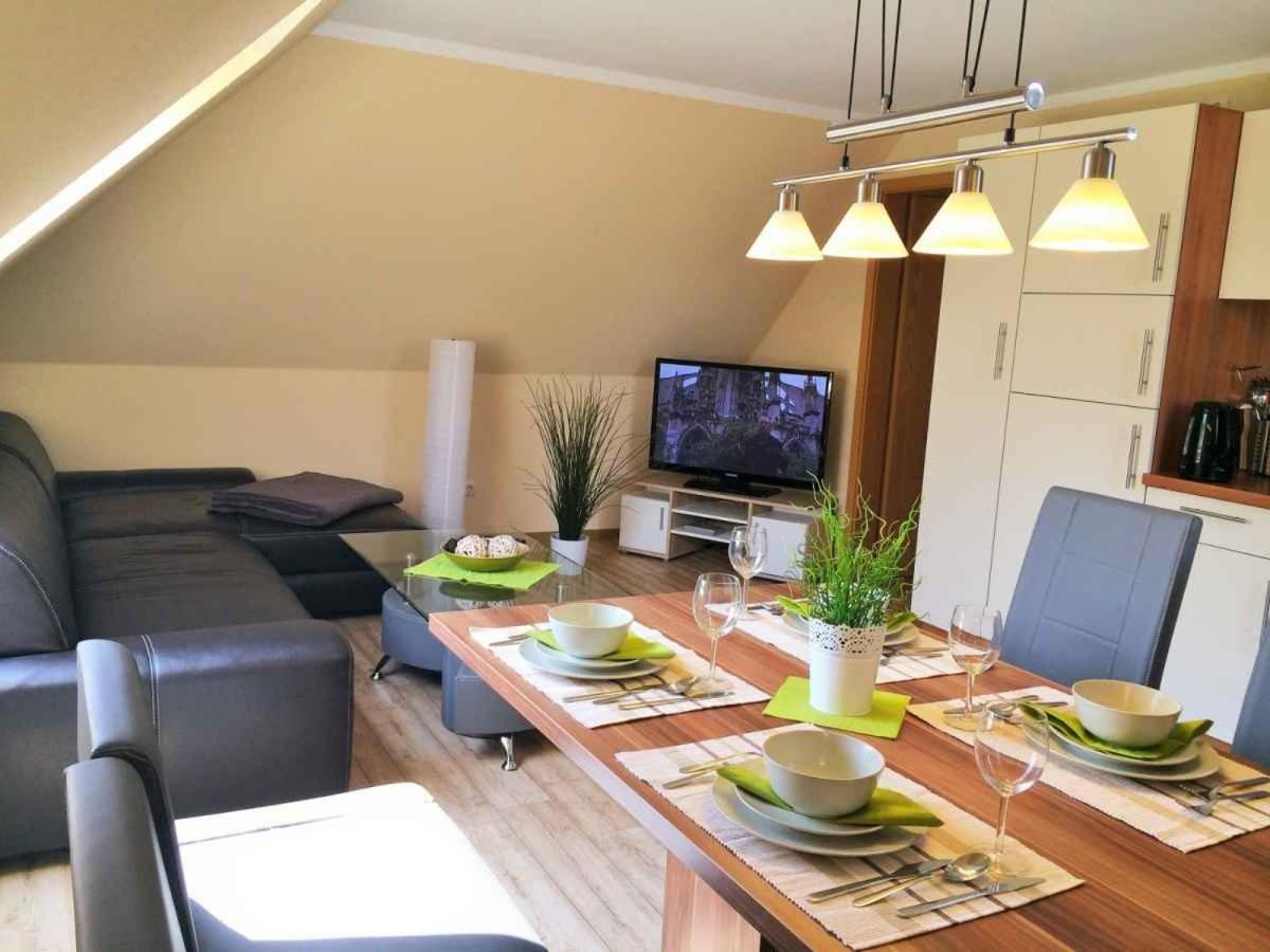 Apartment - Split Level photo 2