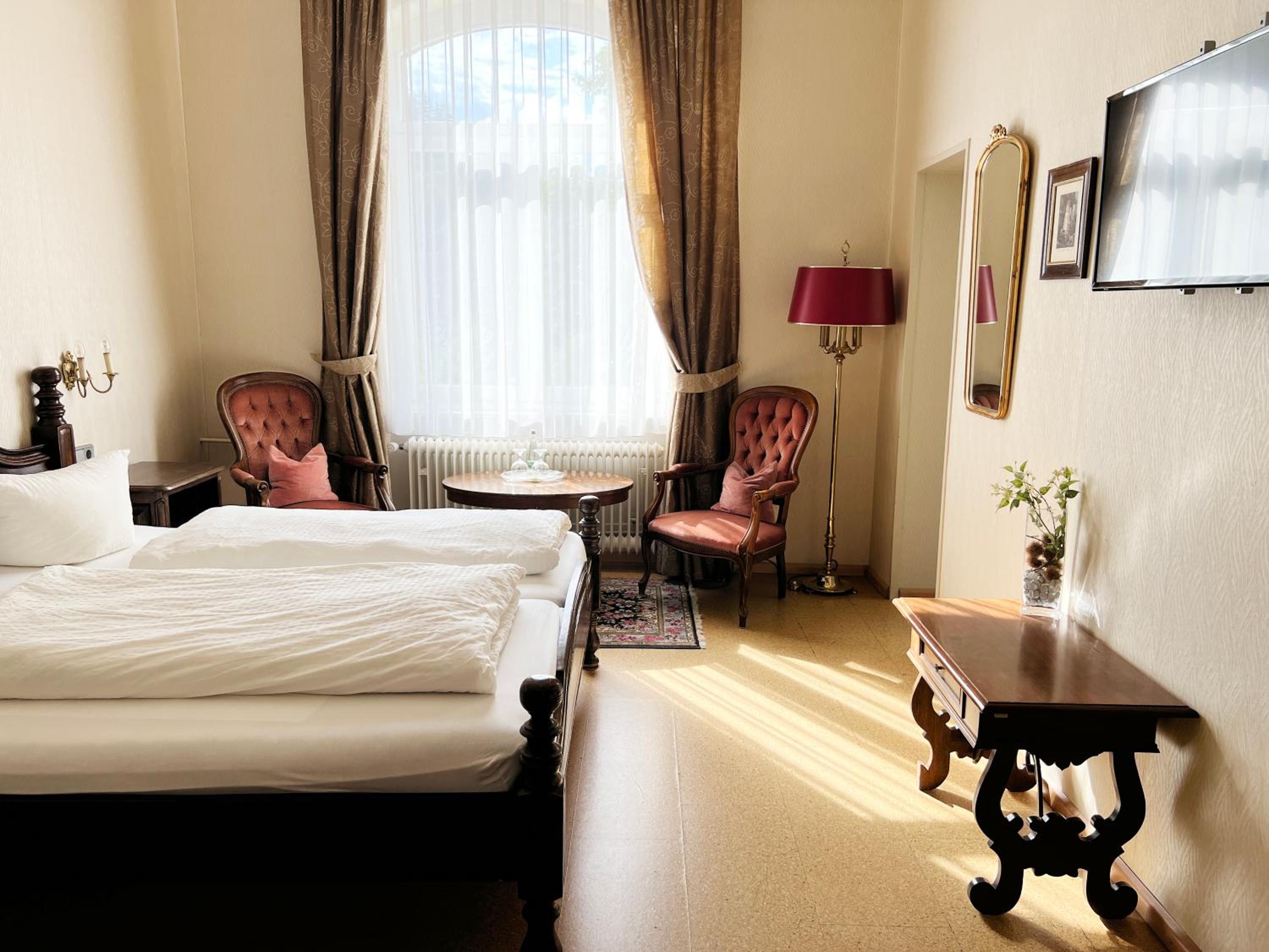 Double Room - Photo 4