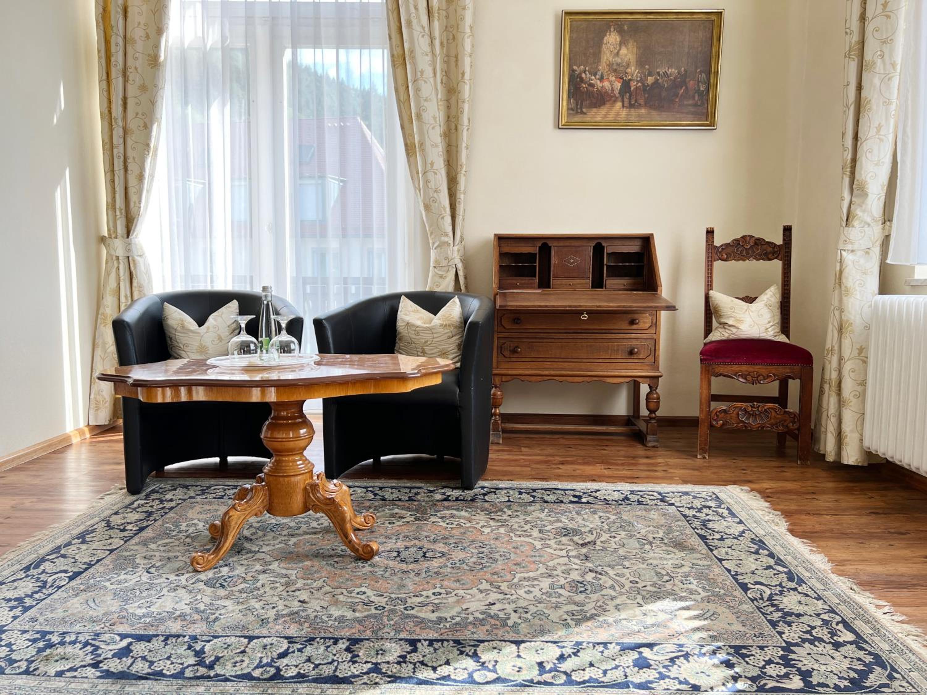 Double Room - Photo 11