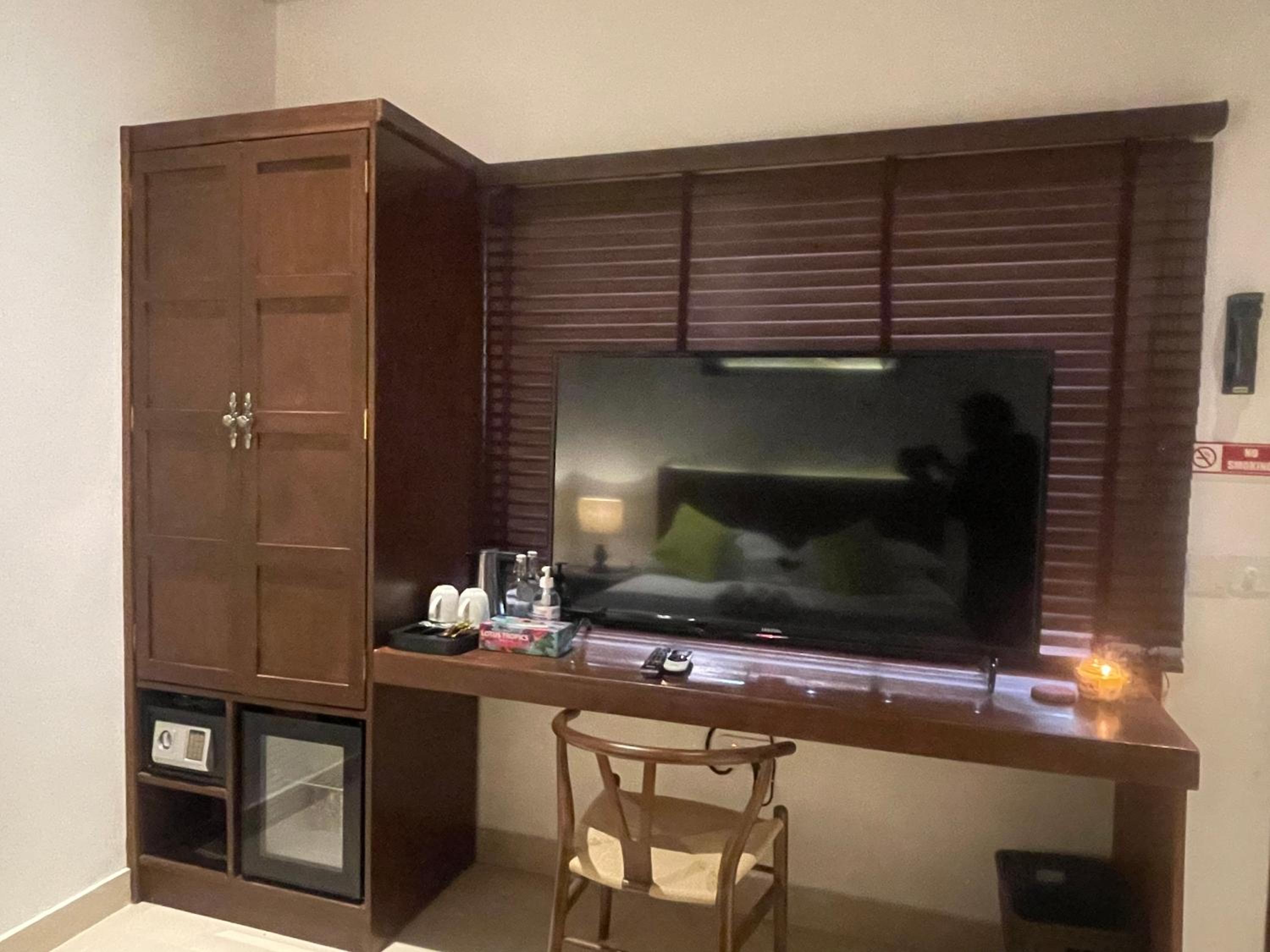Deluxe Double Room (2 Adults + 1 Child) photo 3