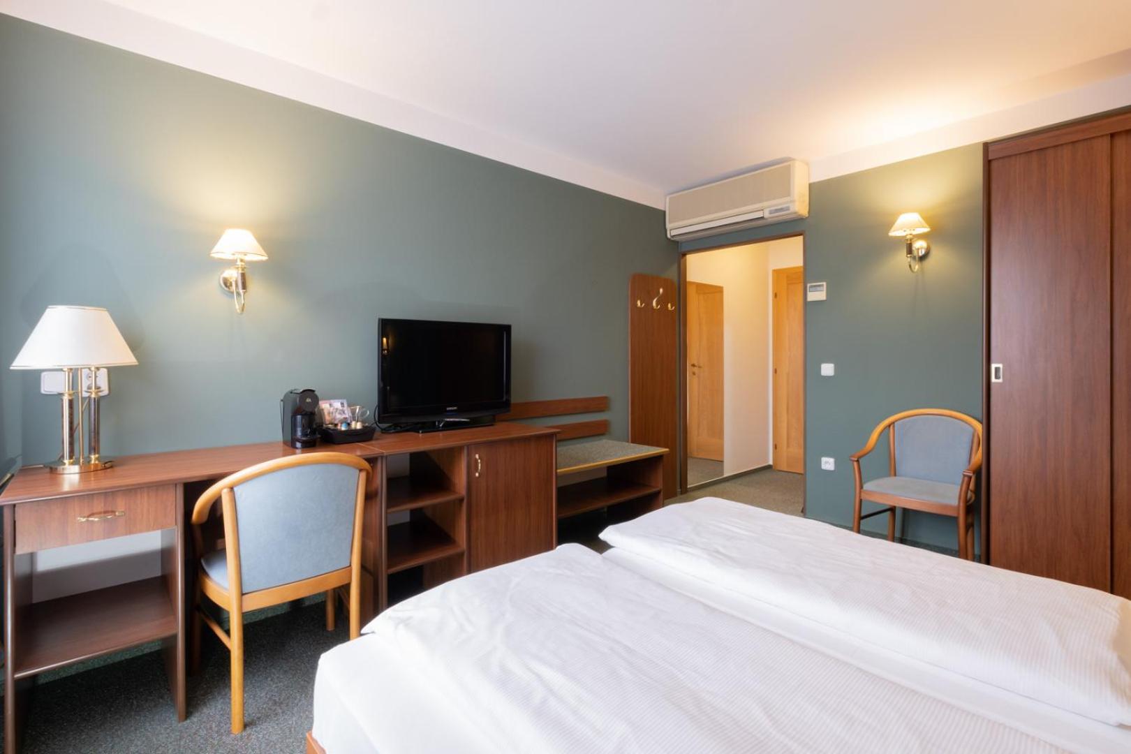 Superior Double Room - Photo 2