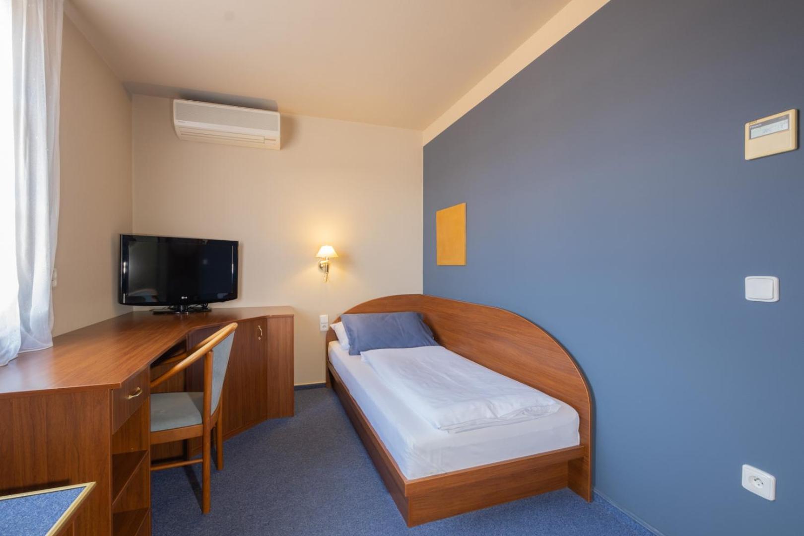Standard Single Room