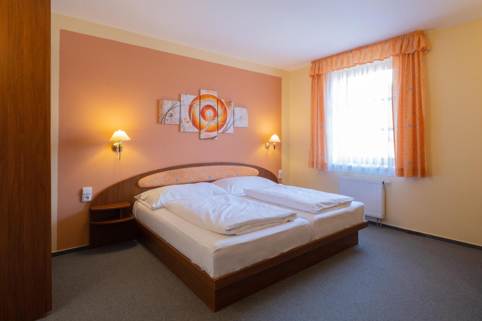 Standard Double Room - Photo 2
