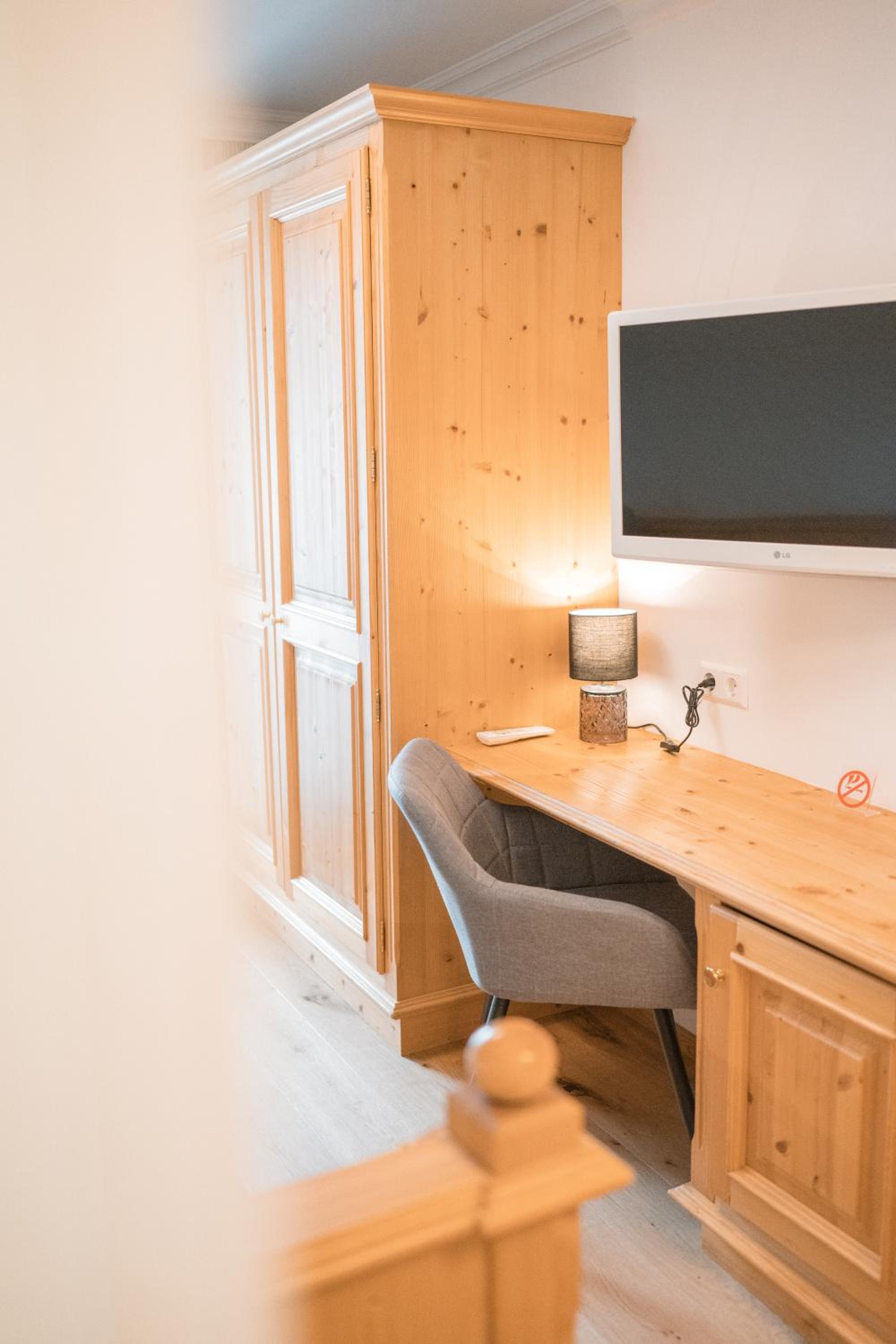 Single Room photo 1