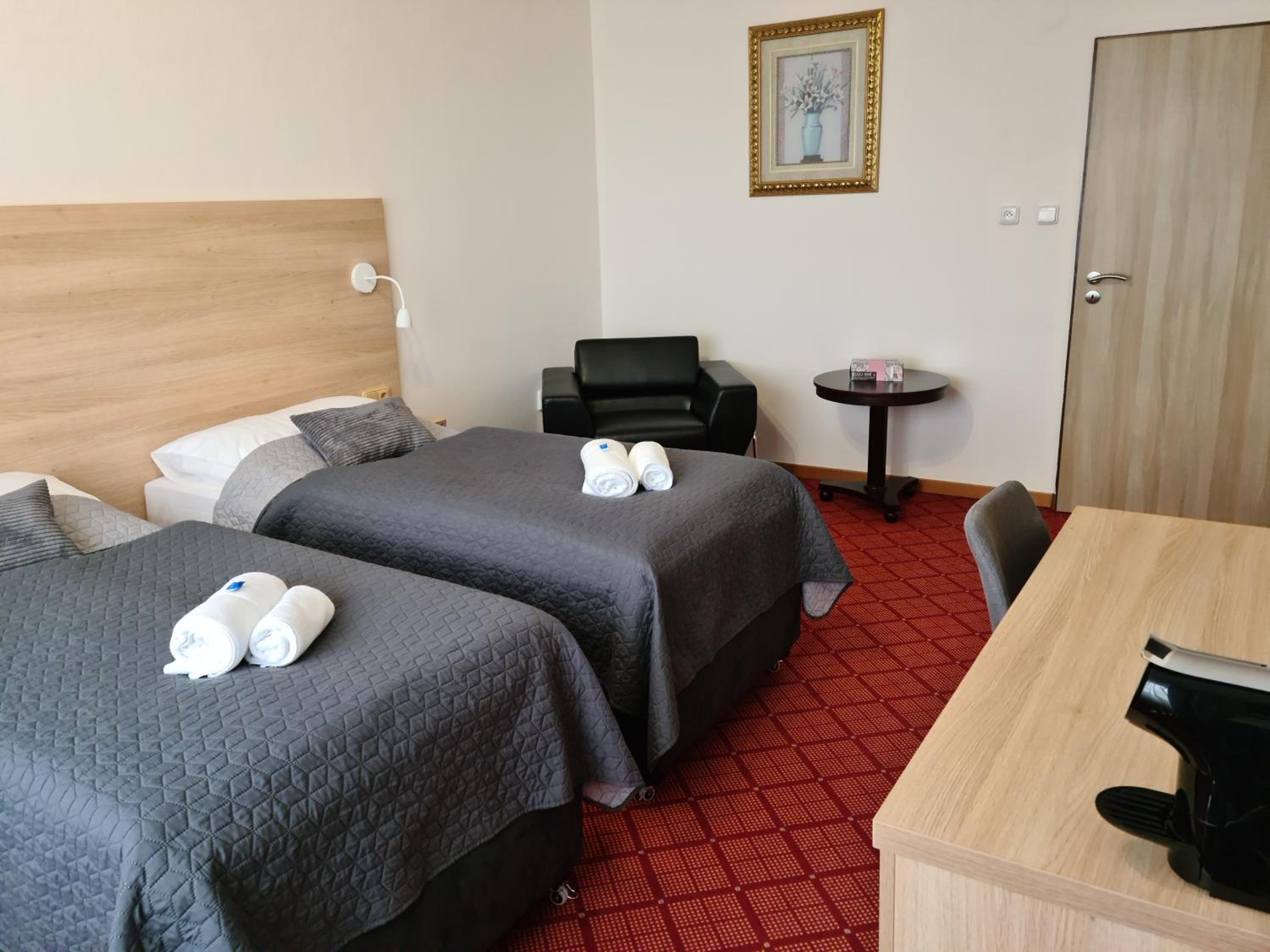 Deluxe Twin Room - Photo 5