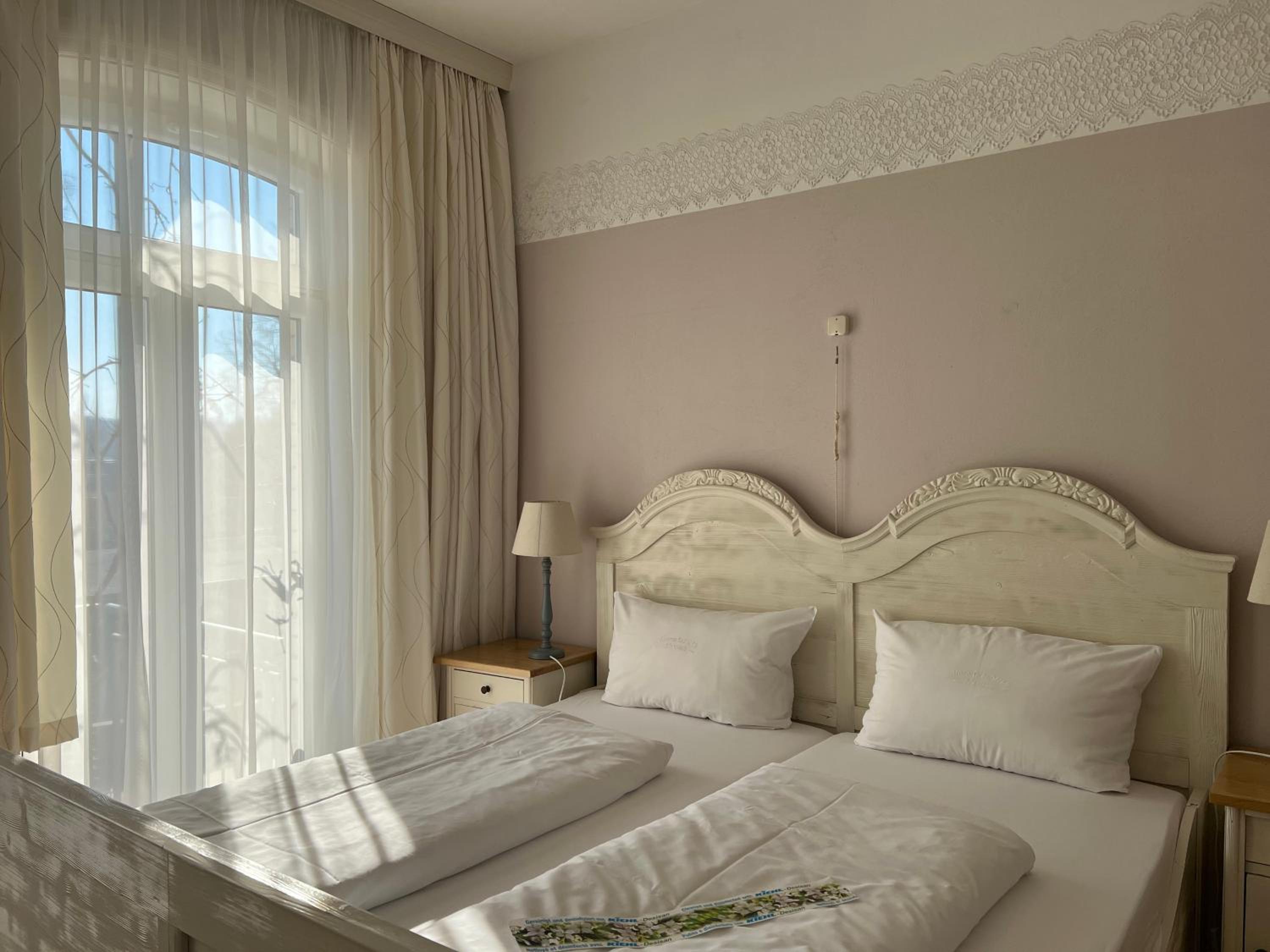 Double Room with Balcony photo 3