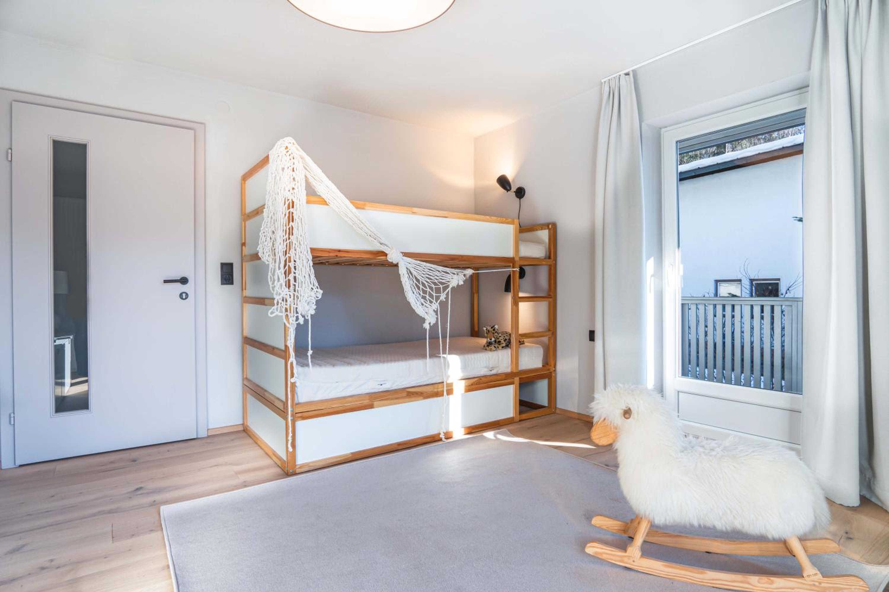 Three-Bedroom House photo 1